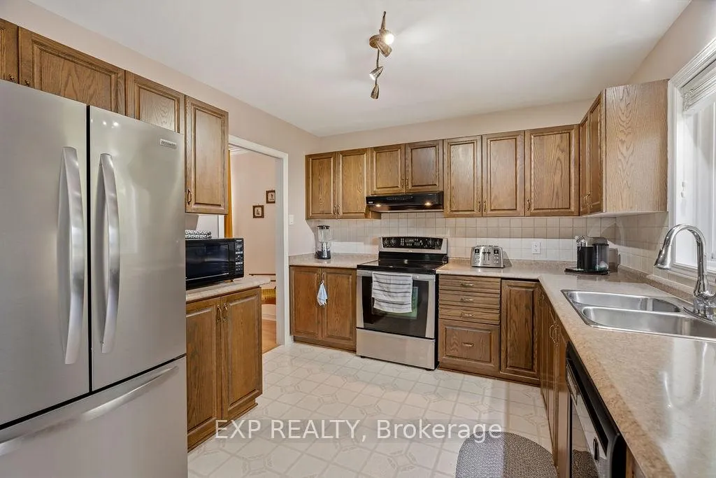 Photo 16 of 1536 Michaelsem Street, Ottawa, Chateauneuf — HOMEH