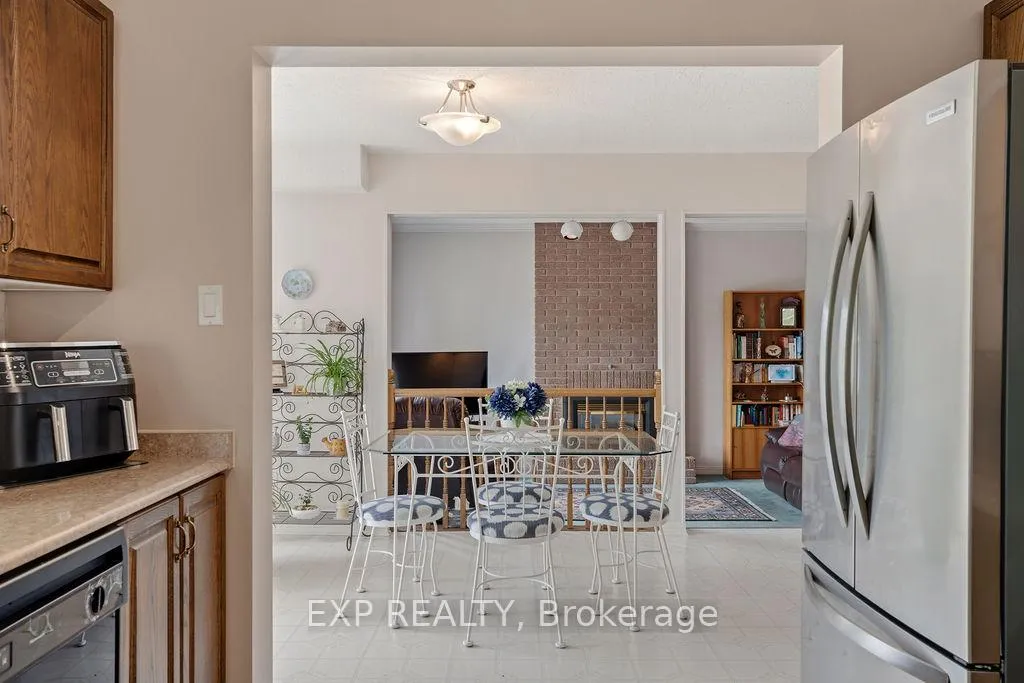 Photo 18 of 1536 Michaelsem Street, Ottawa, Chateauneuf — HOMEH