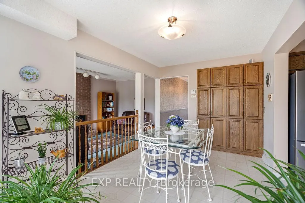 Photo 20 of 1536 Michaelsem Street, Ottawa, Chateauneuf — HOMEH