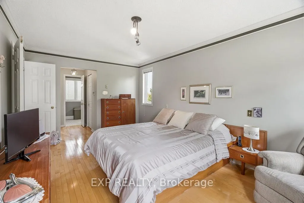 Photo 31 of 1536 Michaelsem Street, Ottawa, Chateauneuf — HOMEH