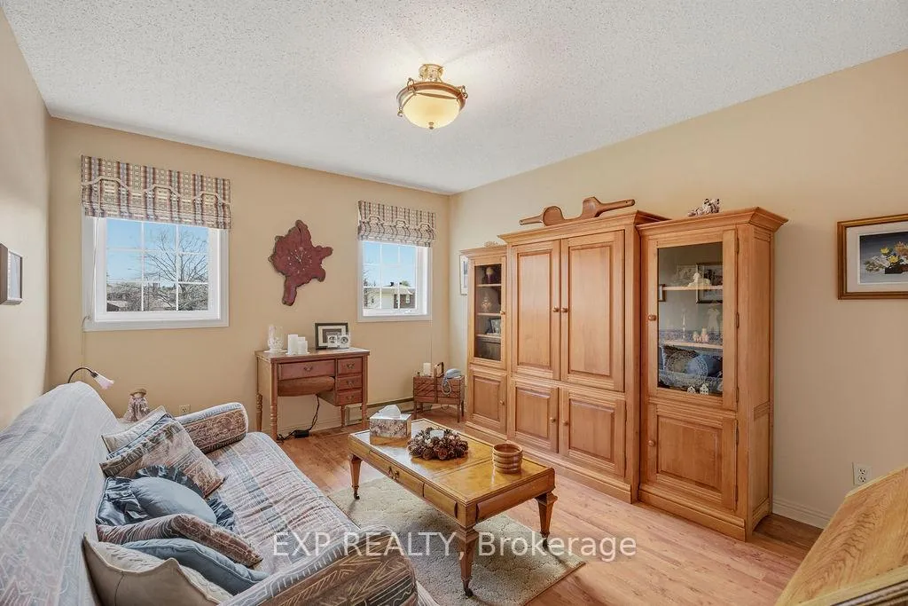 Photo 40 of 1536 Michaelsem Street, Ottawa, Chateauneuf — HOMEH