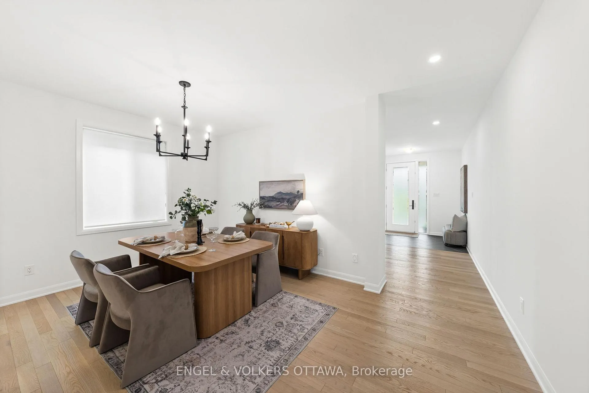 Photo 8 of 612 Ribbon Street, Ottawa, Mahogany Community — HOMEH