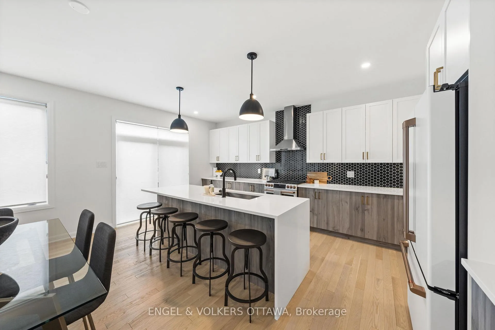 Photo 11 of 612 Ribbon Street, Ottawa, Mahogany Community — HOMEH