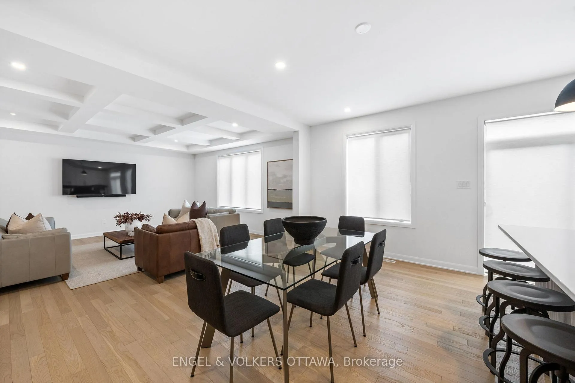 Photo 17 of 612 Ribbon Street, Ottawa, Mahogany Community — HOMEH