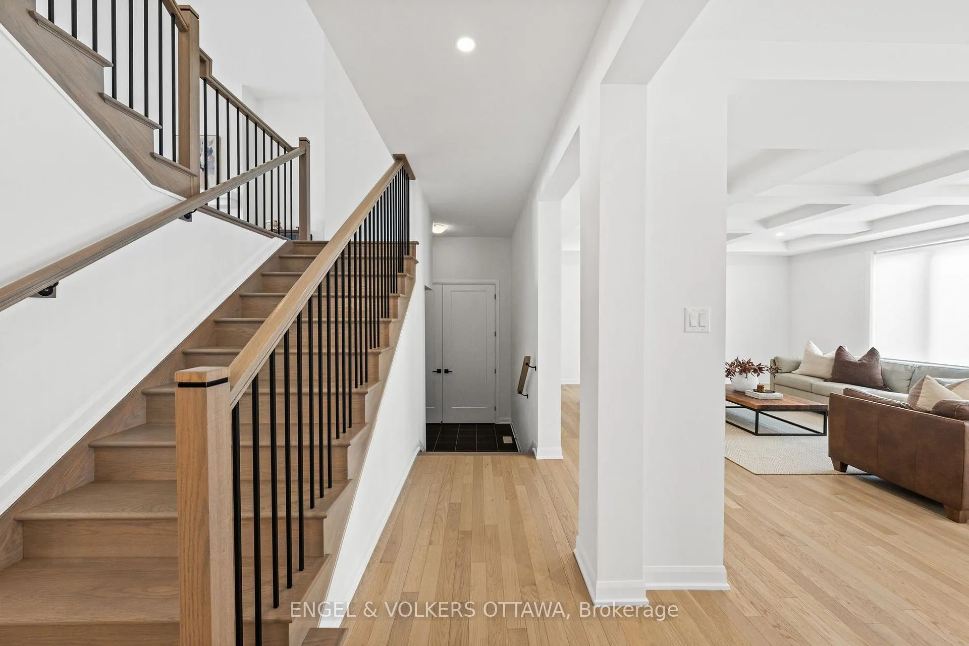 Photo 22 of 612 Ribbon Street, Ottawa, Mahogany Community — HOMEH