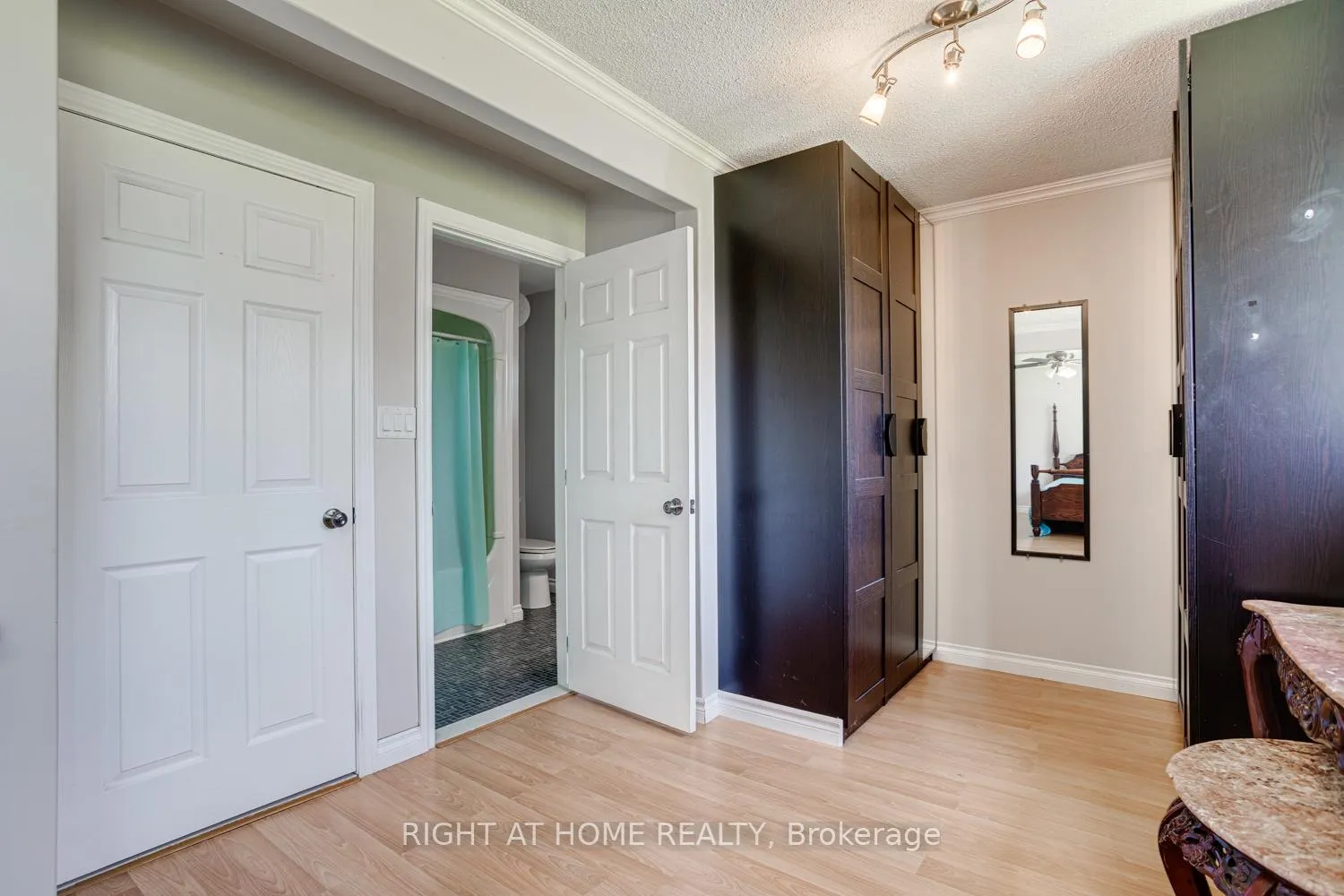 Photo 13 of 2903 Pine Point Road, Scugog, Port Perry — HOMEH