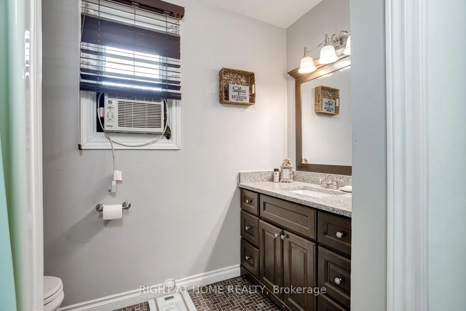 Photo 14 of 2903 Pine Point Road, Scugog, Port Perry — HOMEH