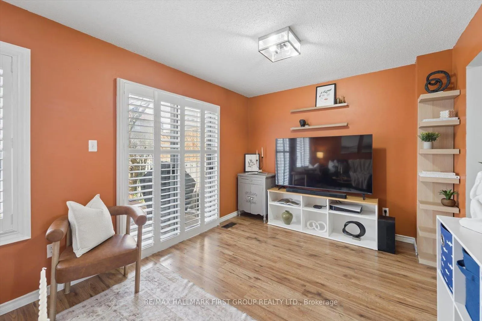 Photo 7 of 95 Vail Meadows Crescent, Clarington, Bowmanville — HOMEH