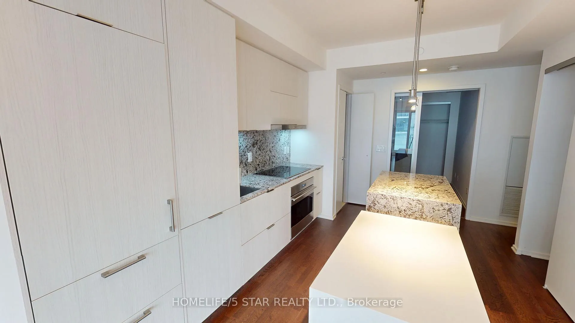 Photo 5 of Unit 4407, 1 Bloor Street E, Toronto, Church-Yonge Corridor — HOMEH