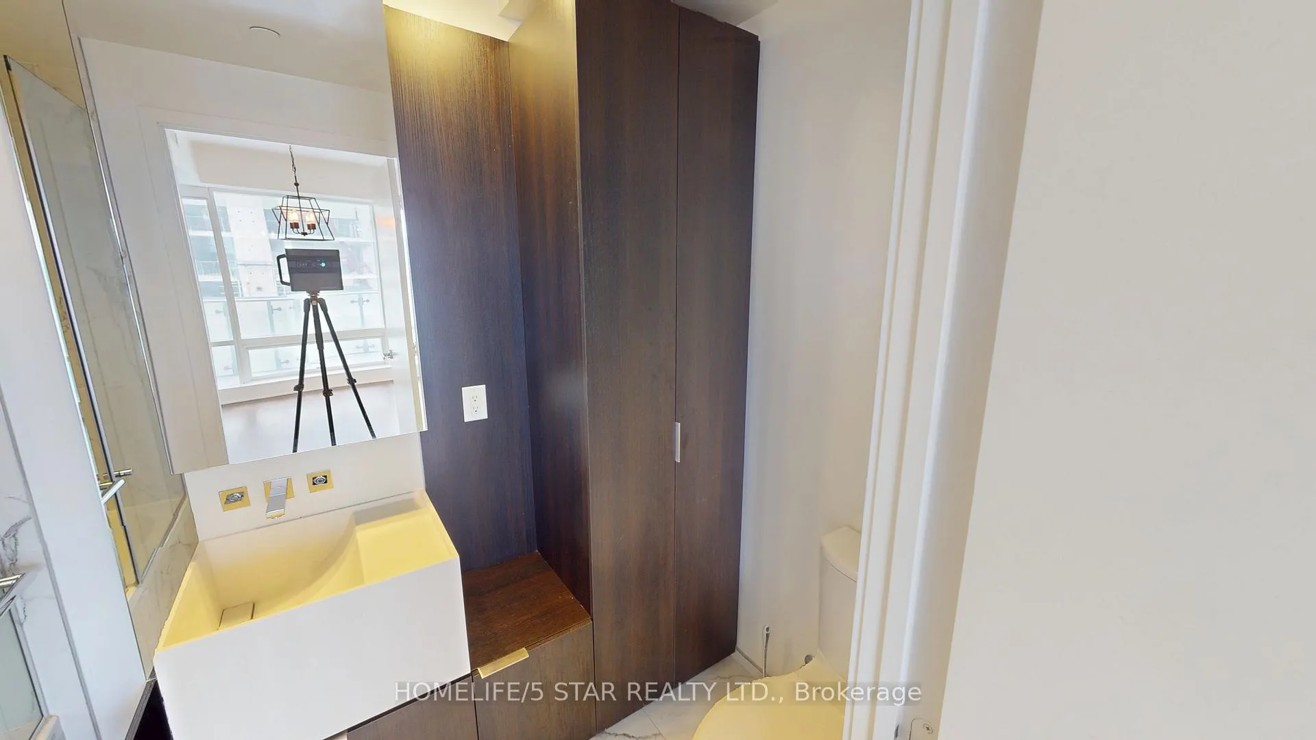 Photo 15 of Unit 4407, 1 Bloor Street E, Toronto, Church-Yonge Corridor — HOMEH