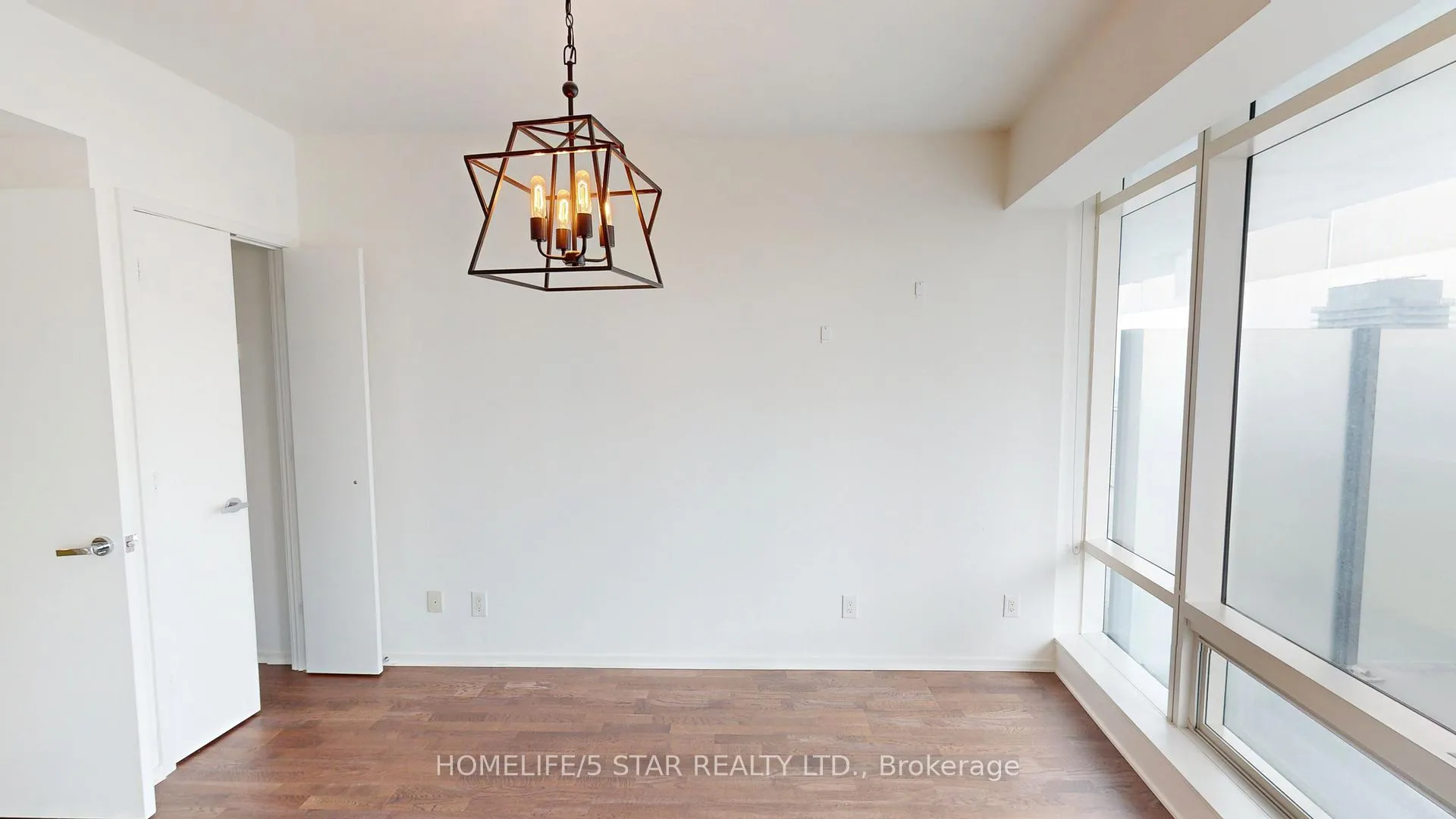 Photo 17 of Unit 4407, 1 Bloor Street E, Toronto, Church-Yonge Corridor — HOMEH