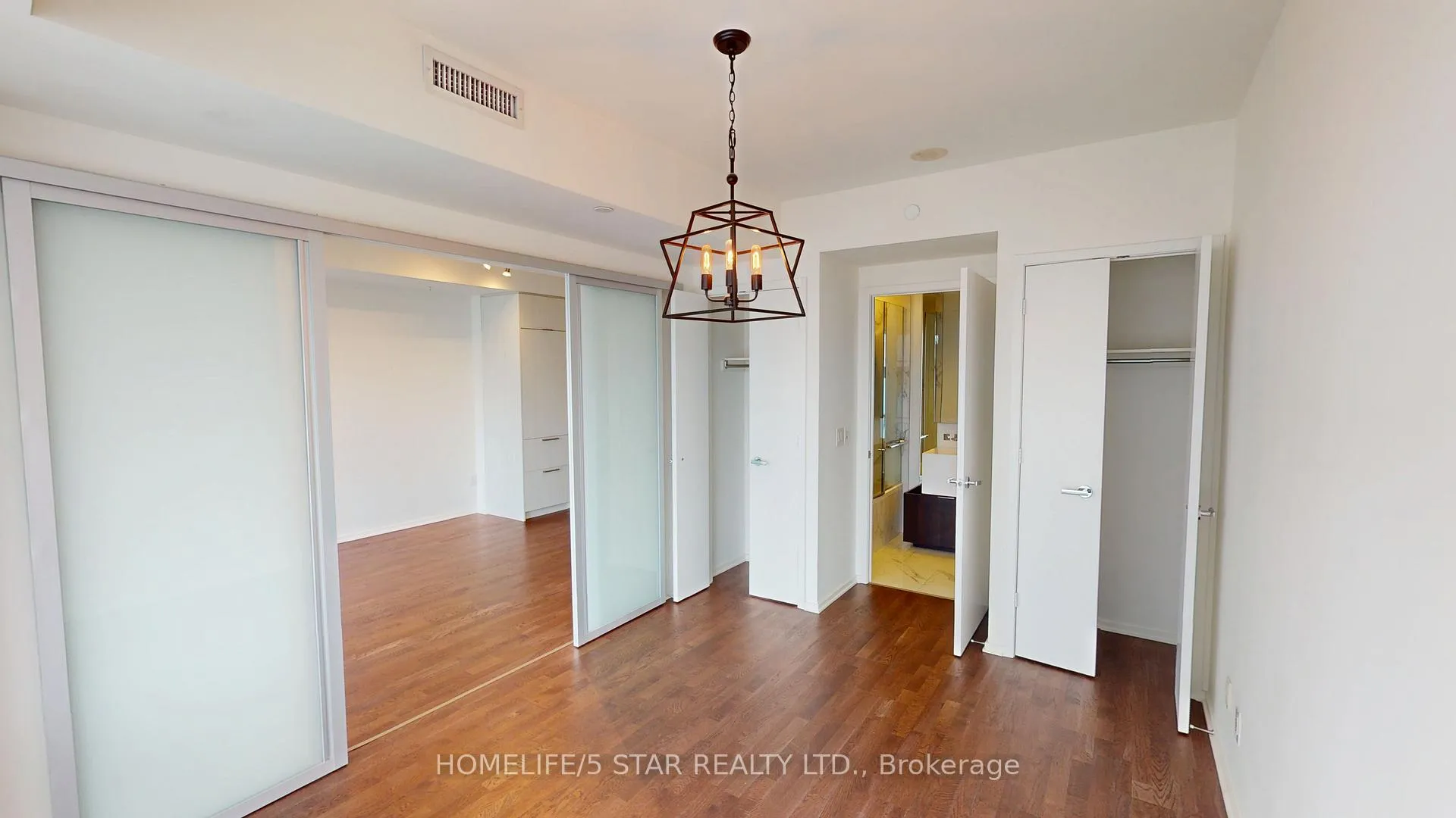 Photo 19 of Unit 4407, 1 Bloor Street E, Toronto, Church-Yonge Corridor — HOMEH