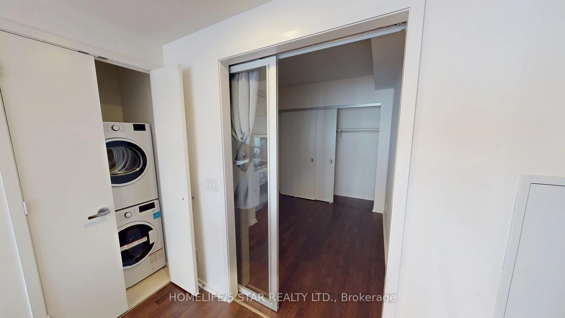 Photo 23 of Unit 4407, 1 Bloor Street E, Toronto, Church-Yonge Corridor — HOMEH