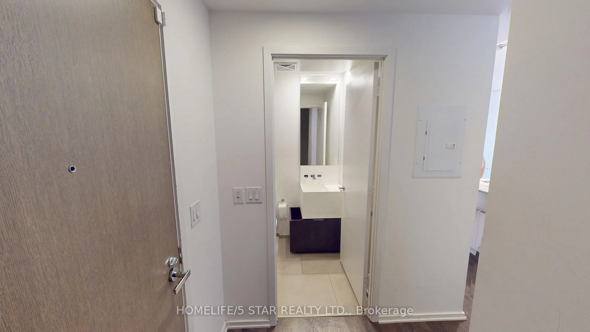 Photo 25 of Unit 4407, 1 Bloor Street E, Toronto, Church-Yonge Corridor — HOMEH