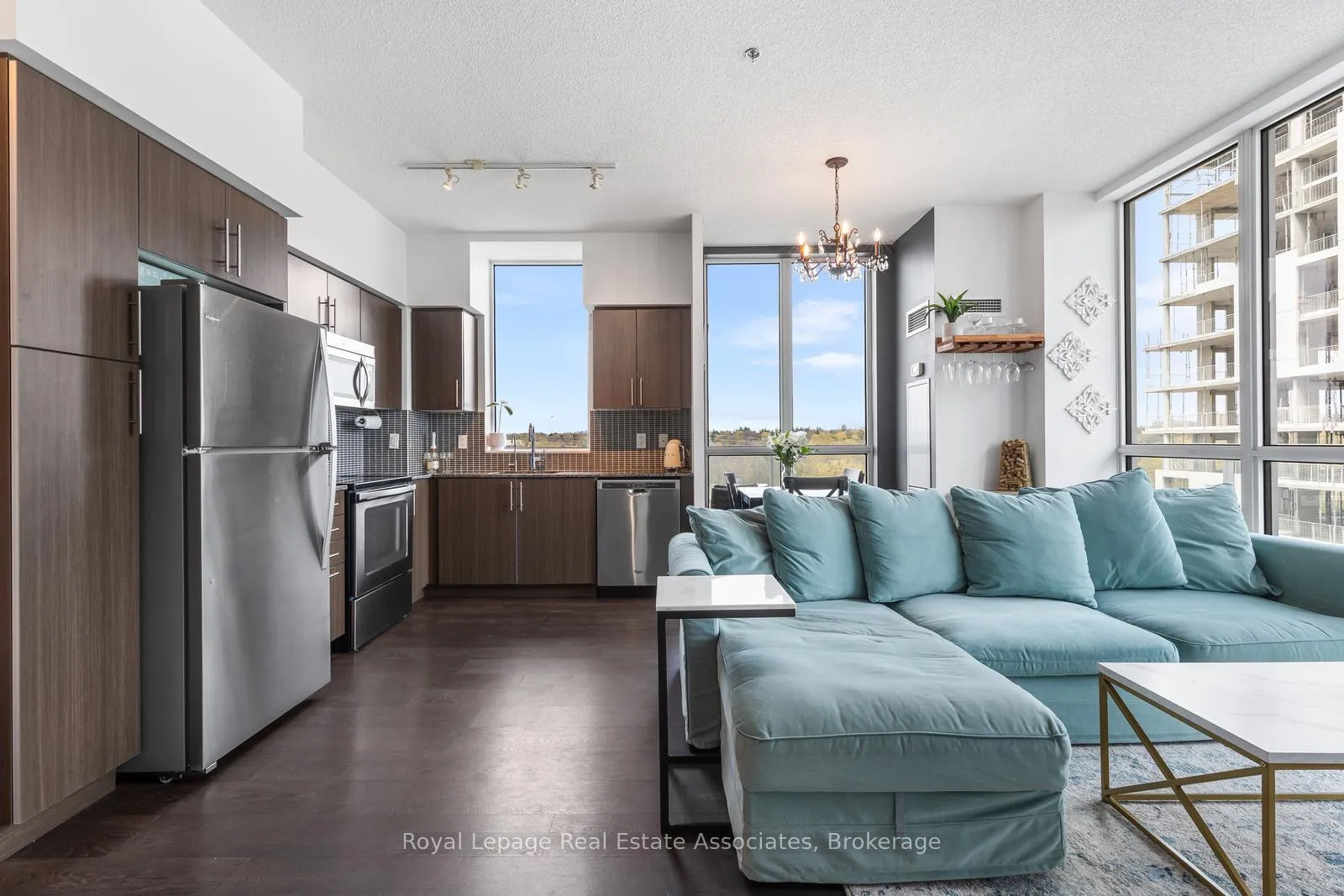 Photo 5 of Unit 503, 65 Speers Road, Oakville, Central — HOMEH