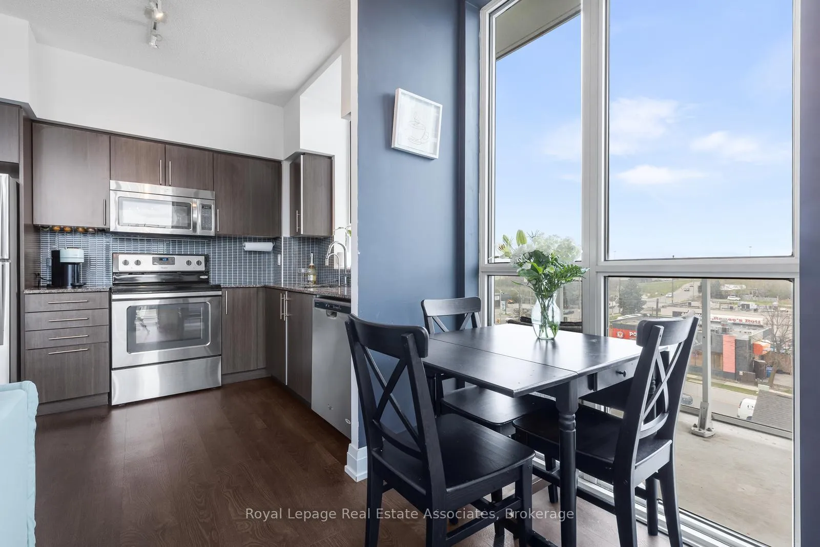 Photo 9 of Unit 503, 65 Speers Road, Oakville, Central — HOMEH