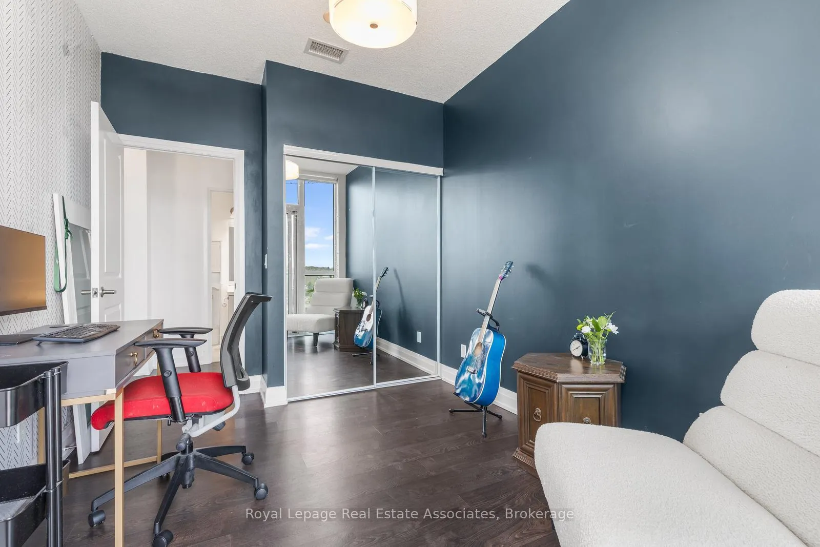 Photo 17 of Unit 503, 65 Speers Road, Oakville, Central — HOMEH