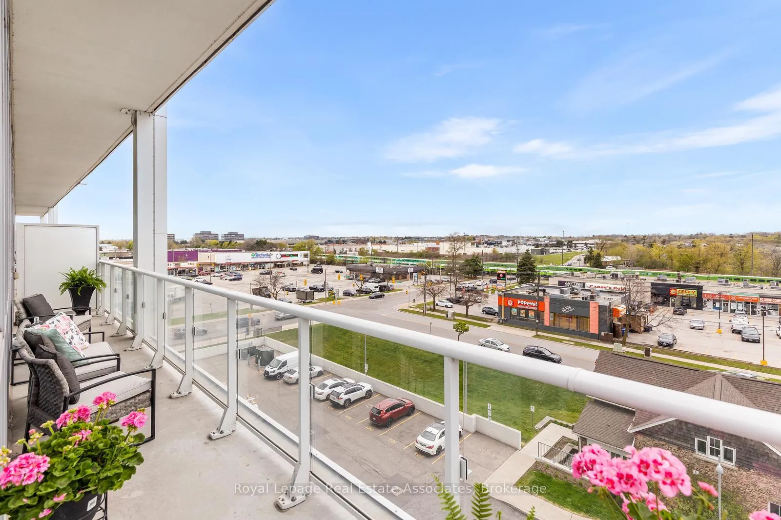 Photo 24 of Unit 503, 65 Speers Road, Oakville, Central — HOMEH