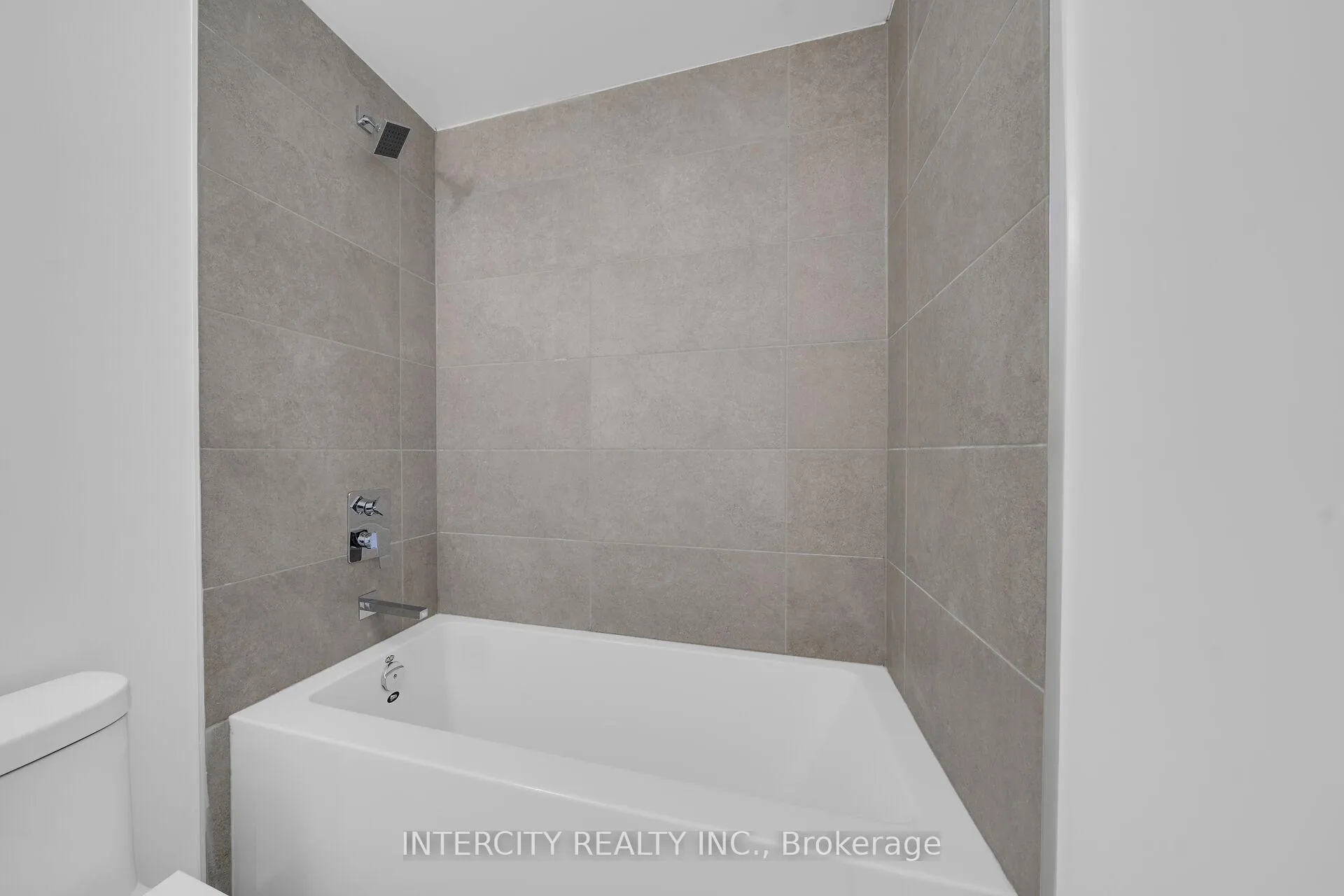 Photo 17 of Unit 316, 2075 King Road, King, King City — HOMEH