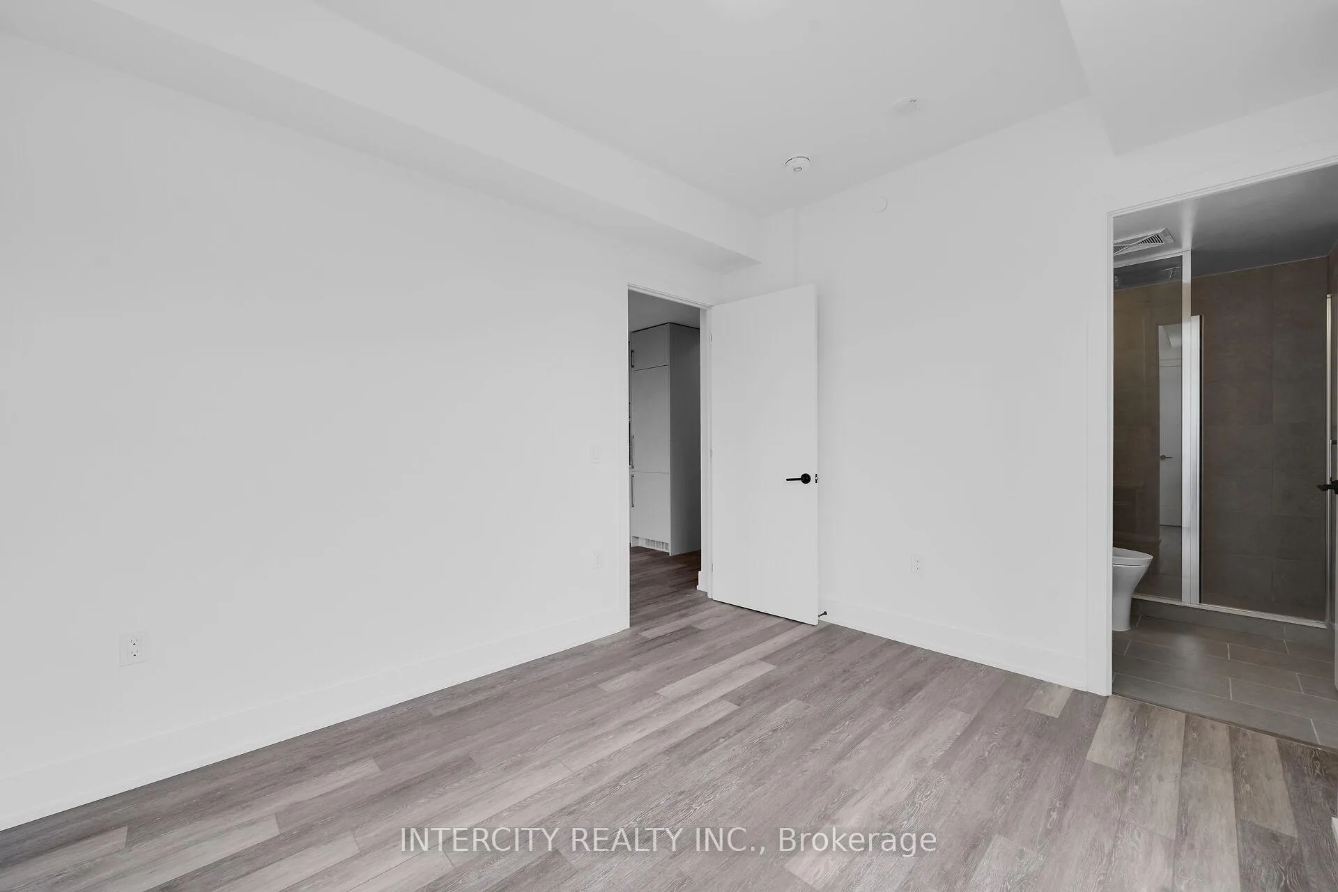 Photo 21 of Unit 316, 2075 King Road, King, King City — HOMEH