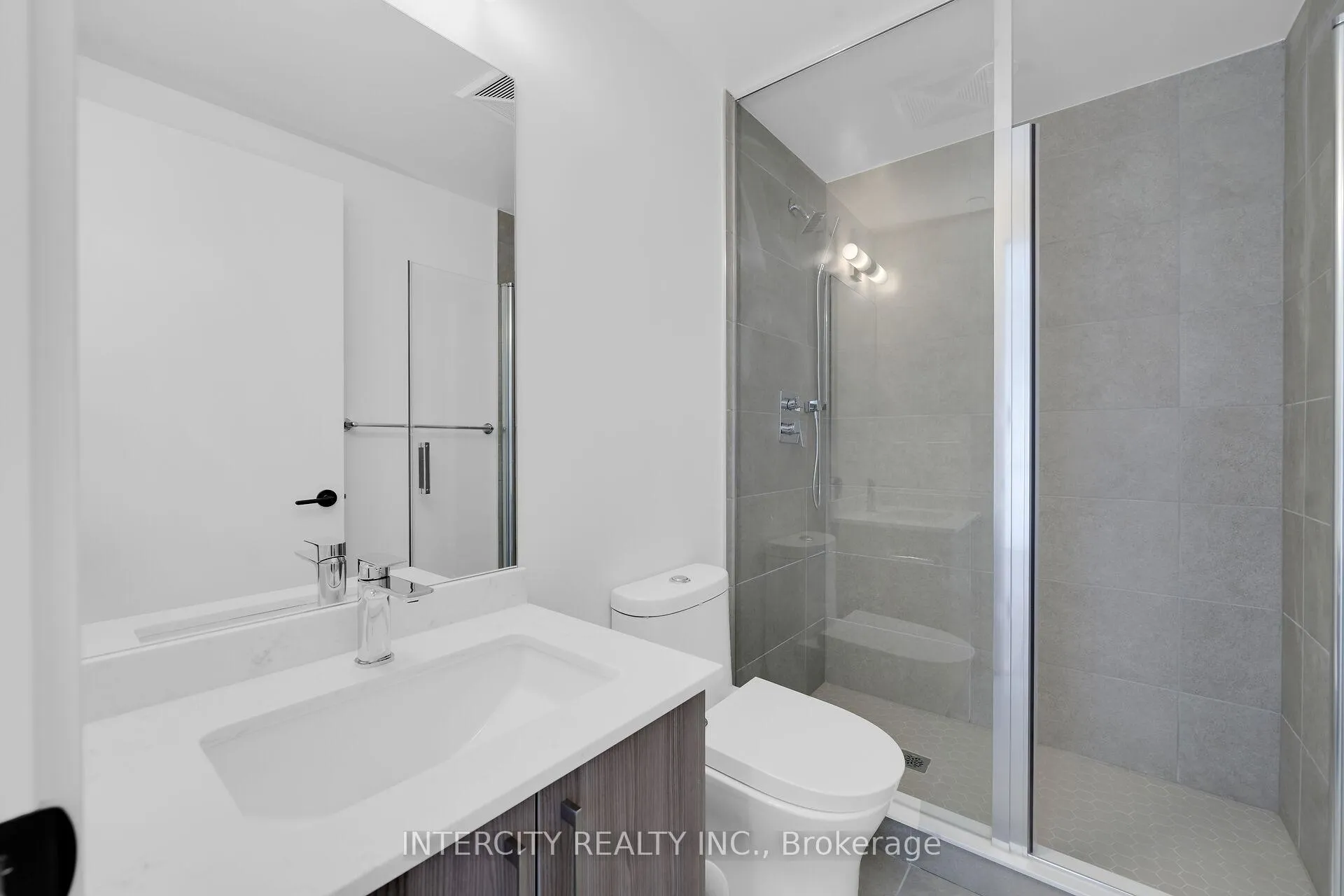 Photo 22 of Unit 316, 2075 King Road, King, King City — HOMEH