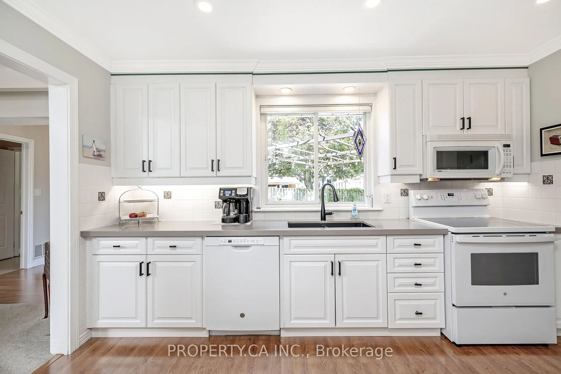 Photo 15 of 6 Uplands Court, Halton Hills, Georgetown — HOMEH