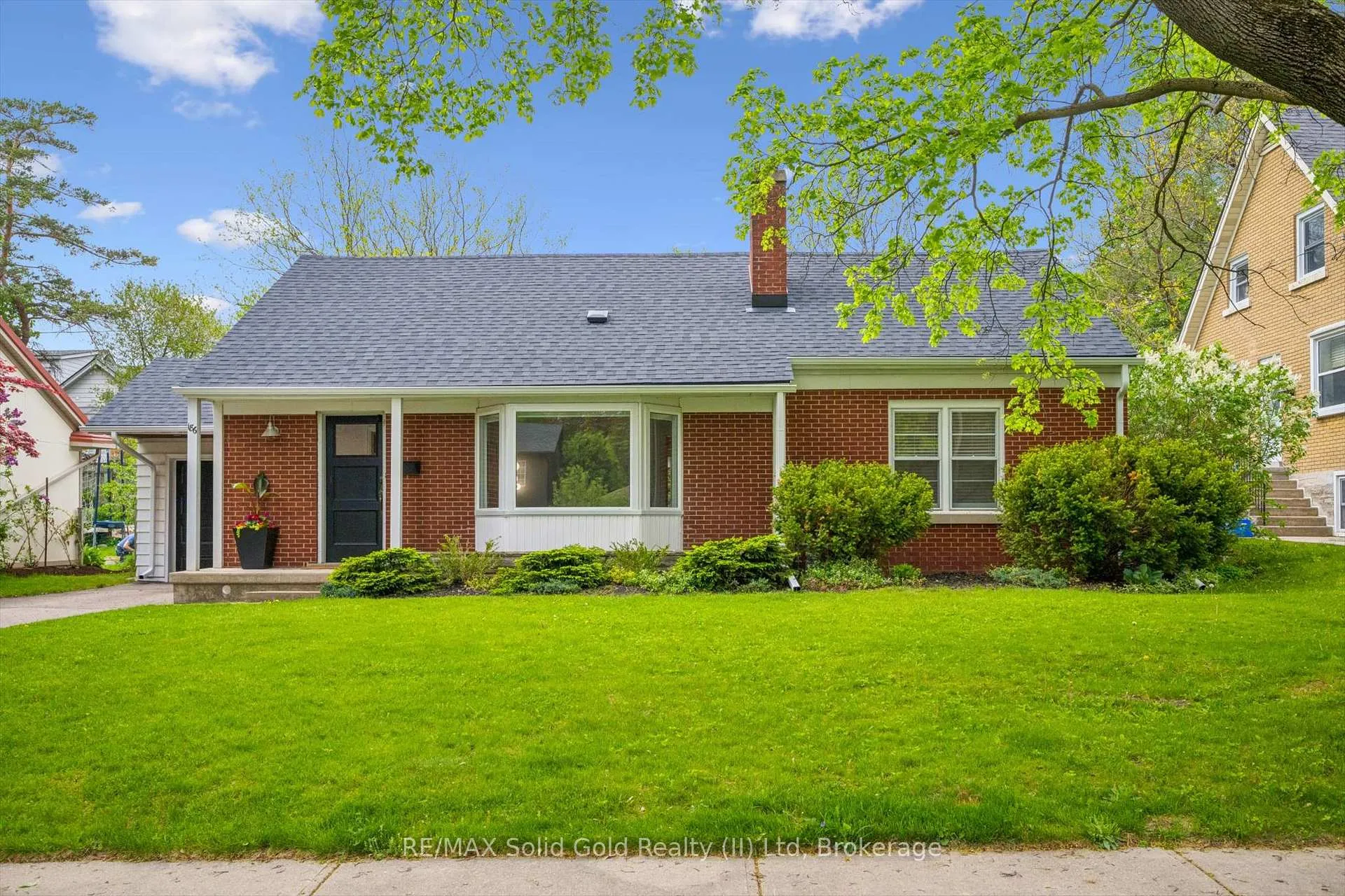 Front of 186 Forsyth Drive