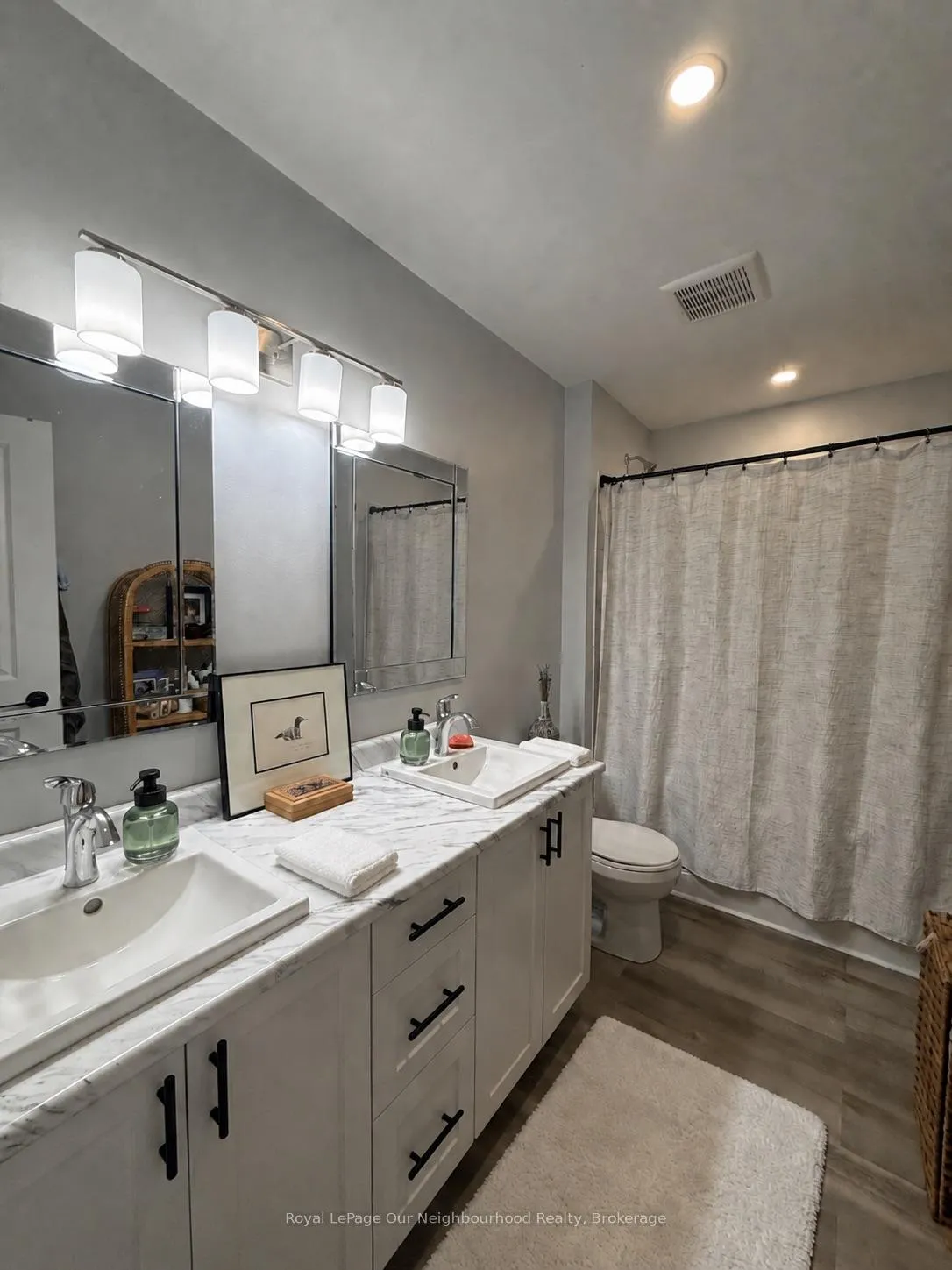Photo 11 of Unit 3, 1287 Cartier Boulevard N, Peterborough, Northcrest Ward 5 — HOMEH