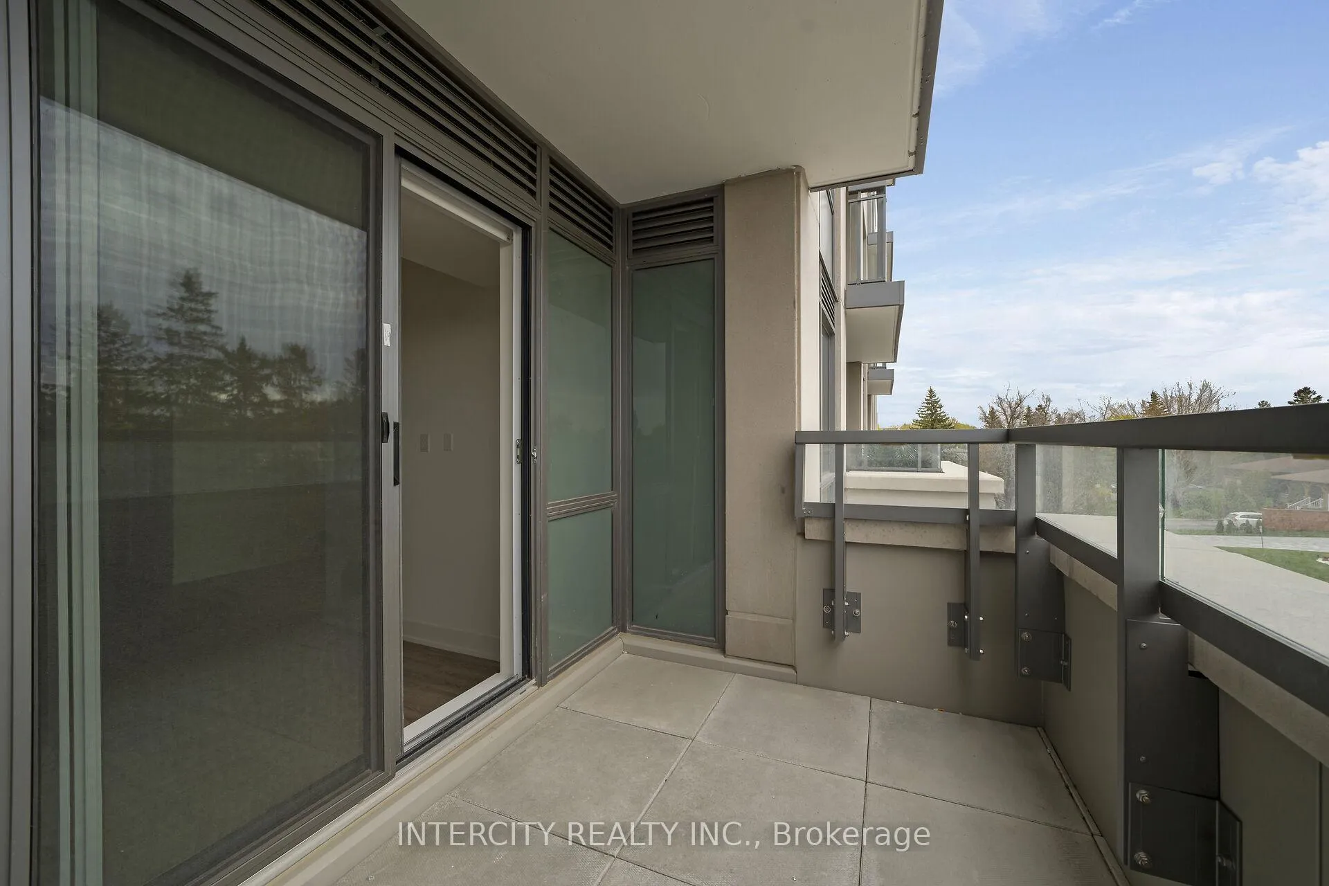 Photo 24 of Unit 321, 2075 King Road, King, King City — HOMEH