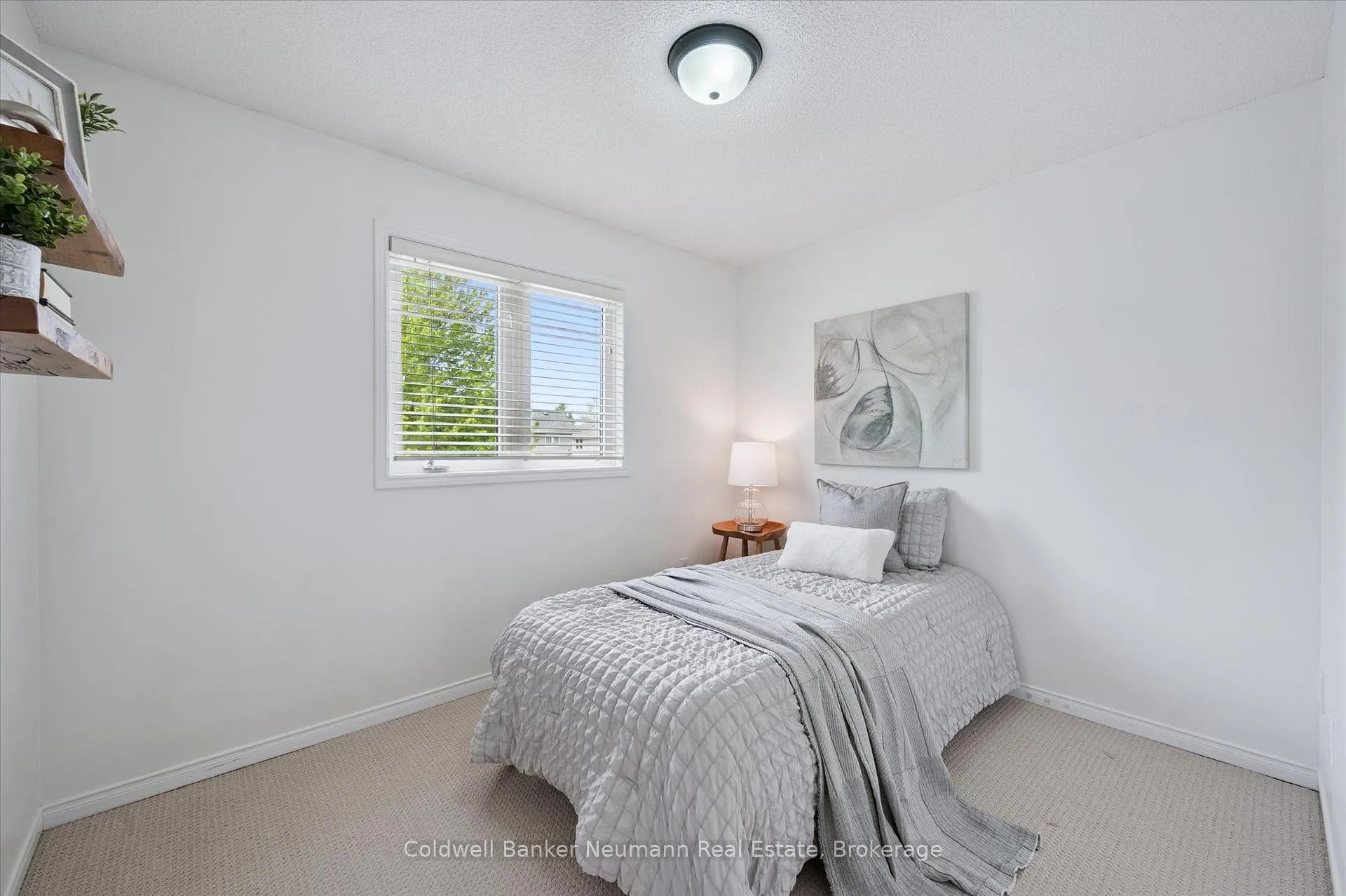 Photo 18 of 22 Sandpiper Drive, Guelph, Kortright Hills — HOMEH