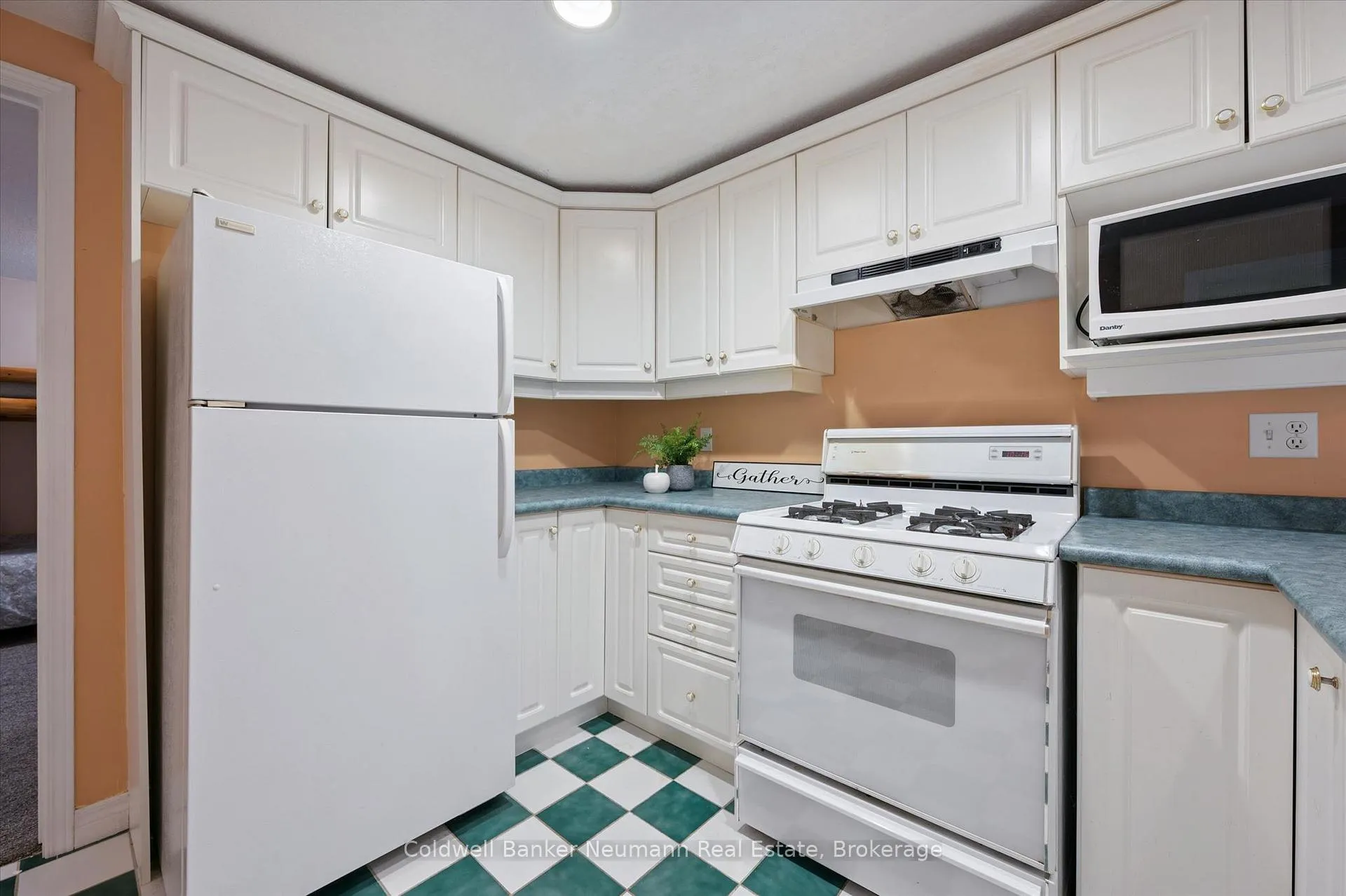 Photo 35 of 22 Sandpiper Drive, Guelph, Kortright Hills — HOMEH