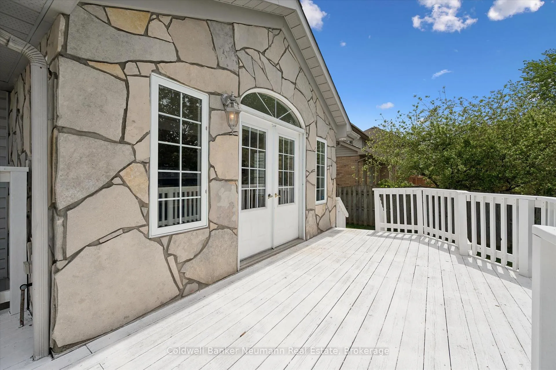 Photo 40 of 22 Sandpiper Drive, Guelph, Kortright Hills — HOMEH