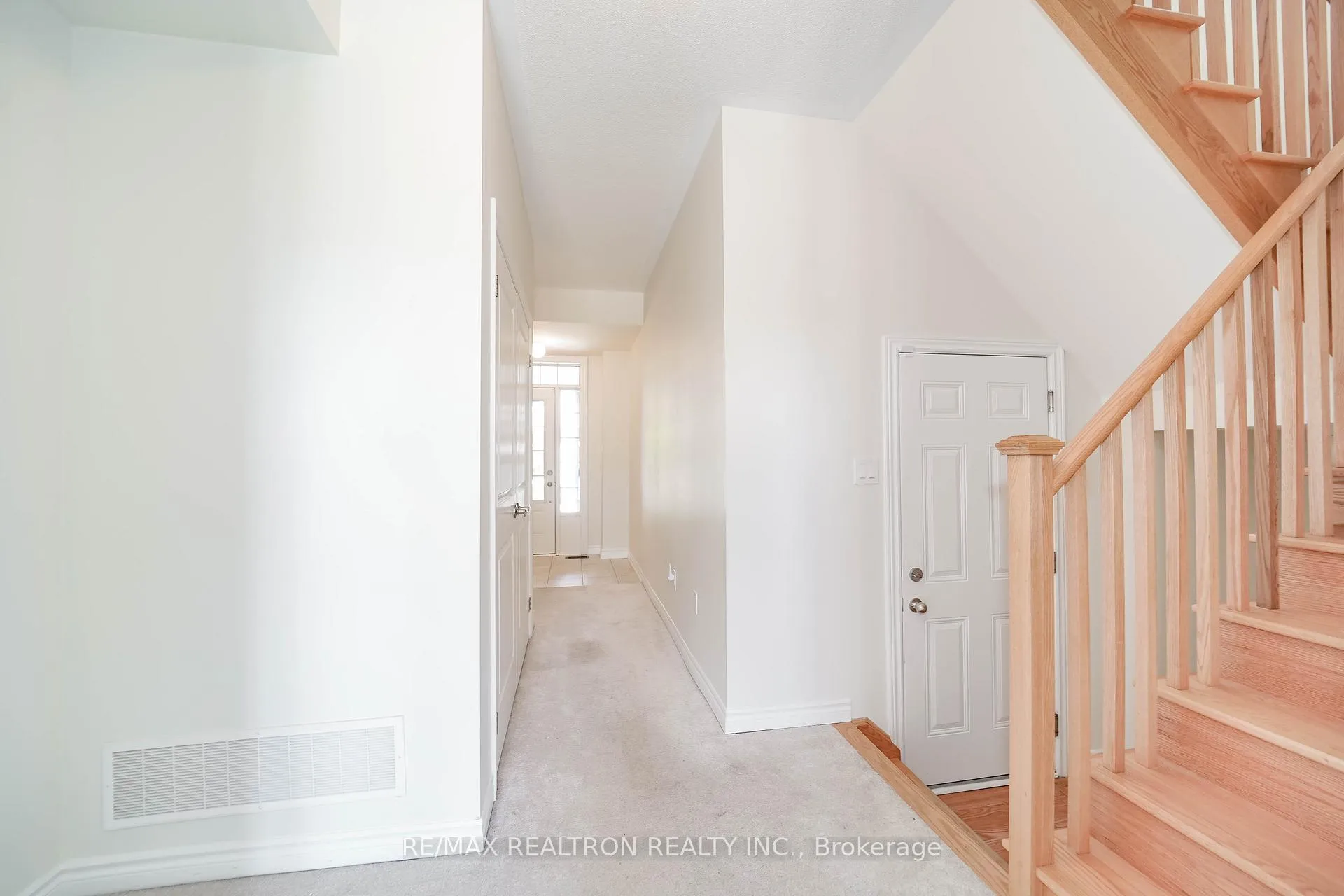 Photo 14 of 23 Kingfisher Way, Whitby, Lynde Creek — HOMEH