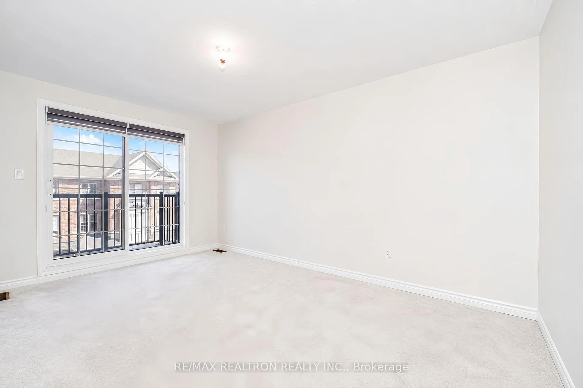 Photo 16 of 23 Kingfisher Way, Whitby, Lynde Creek — HOMEH
