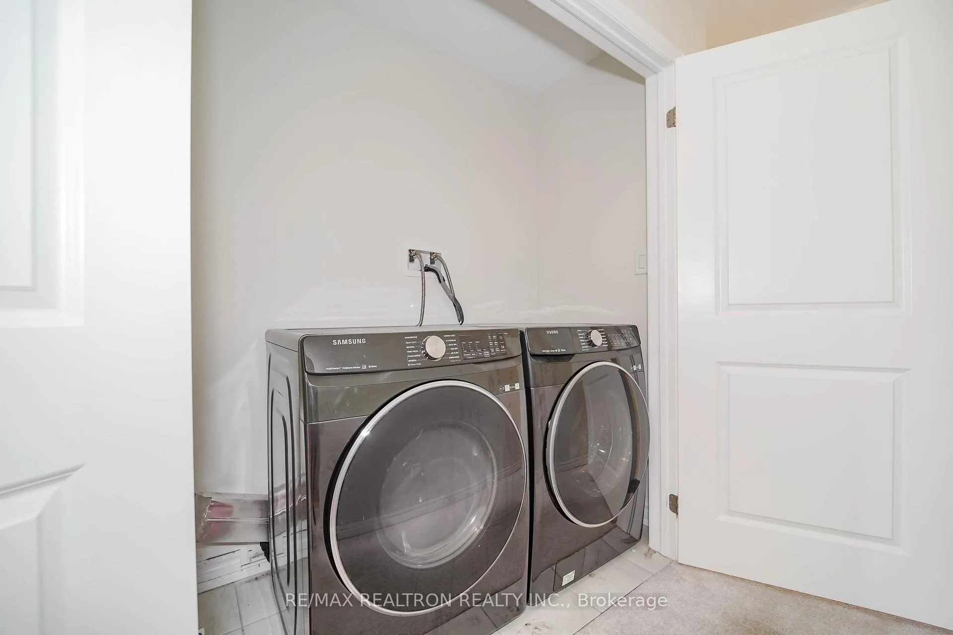 Photo 25 of 23 Kingfisher Way, Whitby, Lynde Creek — HOMEH