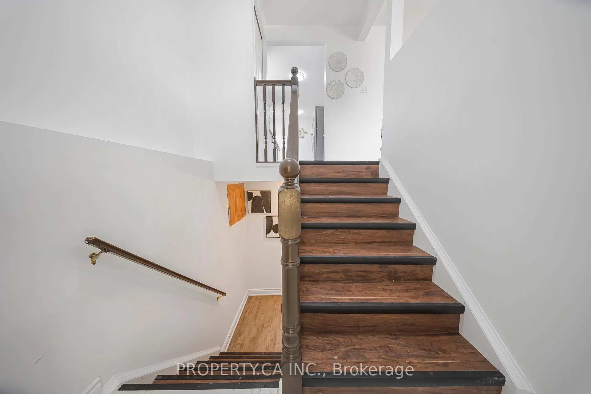 Photo 3 of 89 Ristau Crescent, Kitchener — HOMEH