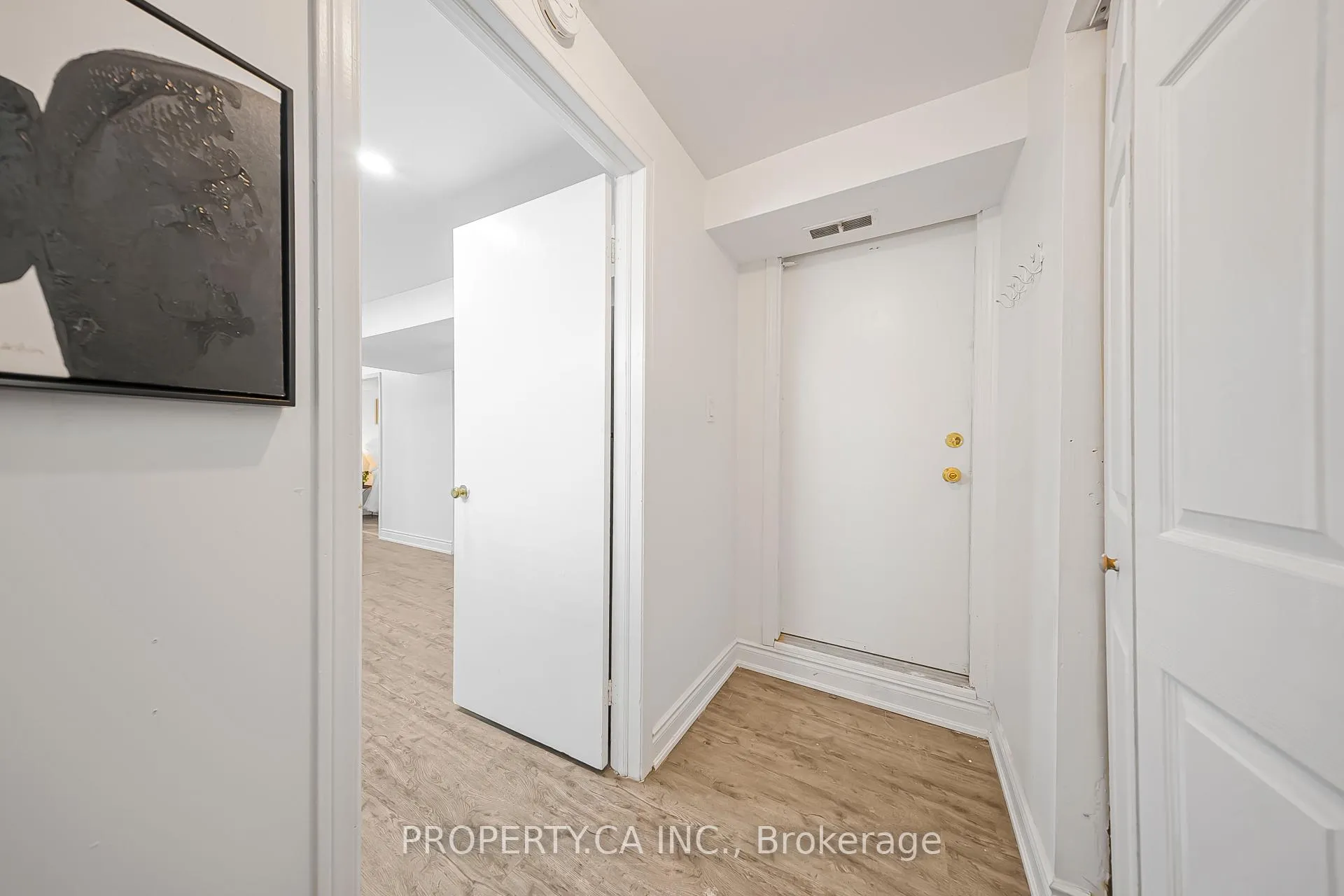 Photo 25 of 89 Ristau Crescent, Kitchener — HOMEH