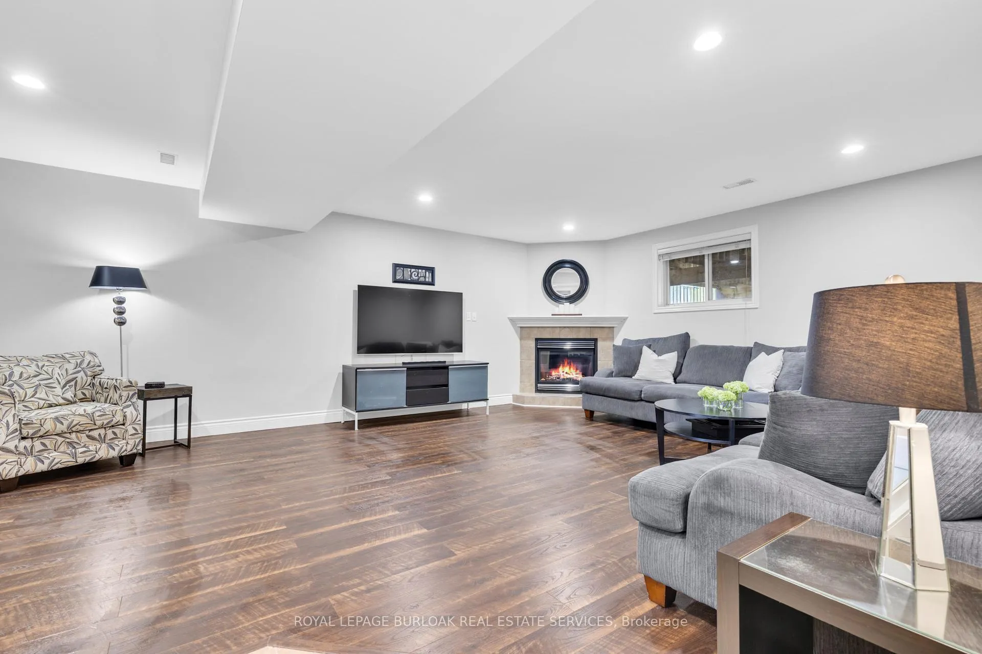 Photo 23 of 2227 St Clair Avenue, Windsor — HOMEH
