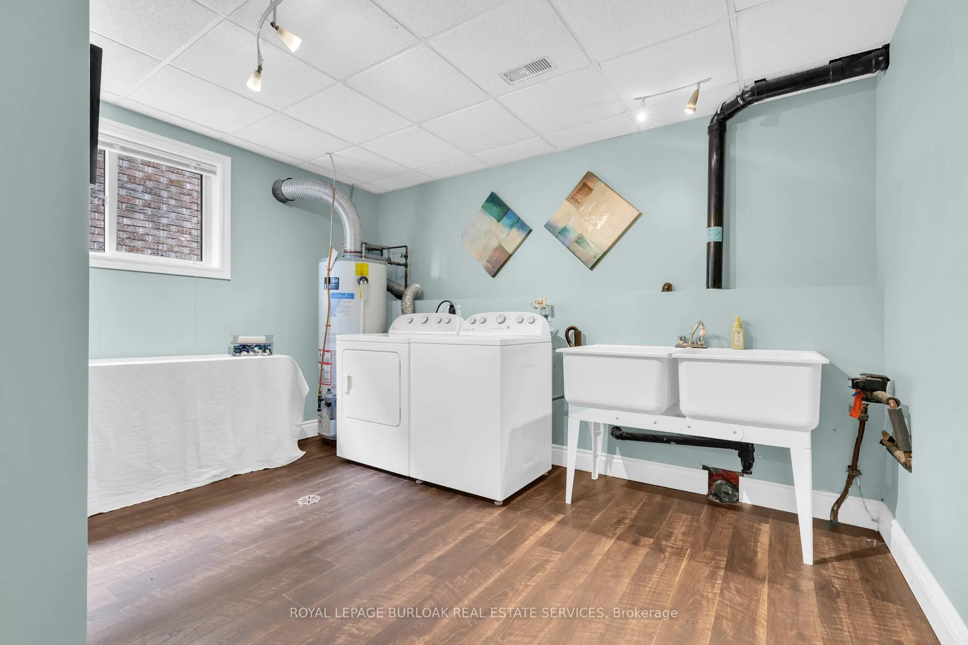 Photo 31 of 2227 St Clair Avenue, Windsor — HOMEH