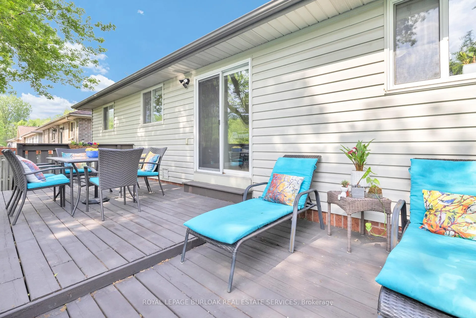 Photo 33 of 2227 St Clair Avenue, Windsor — HOMEH