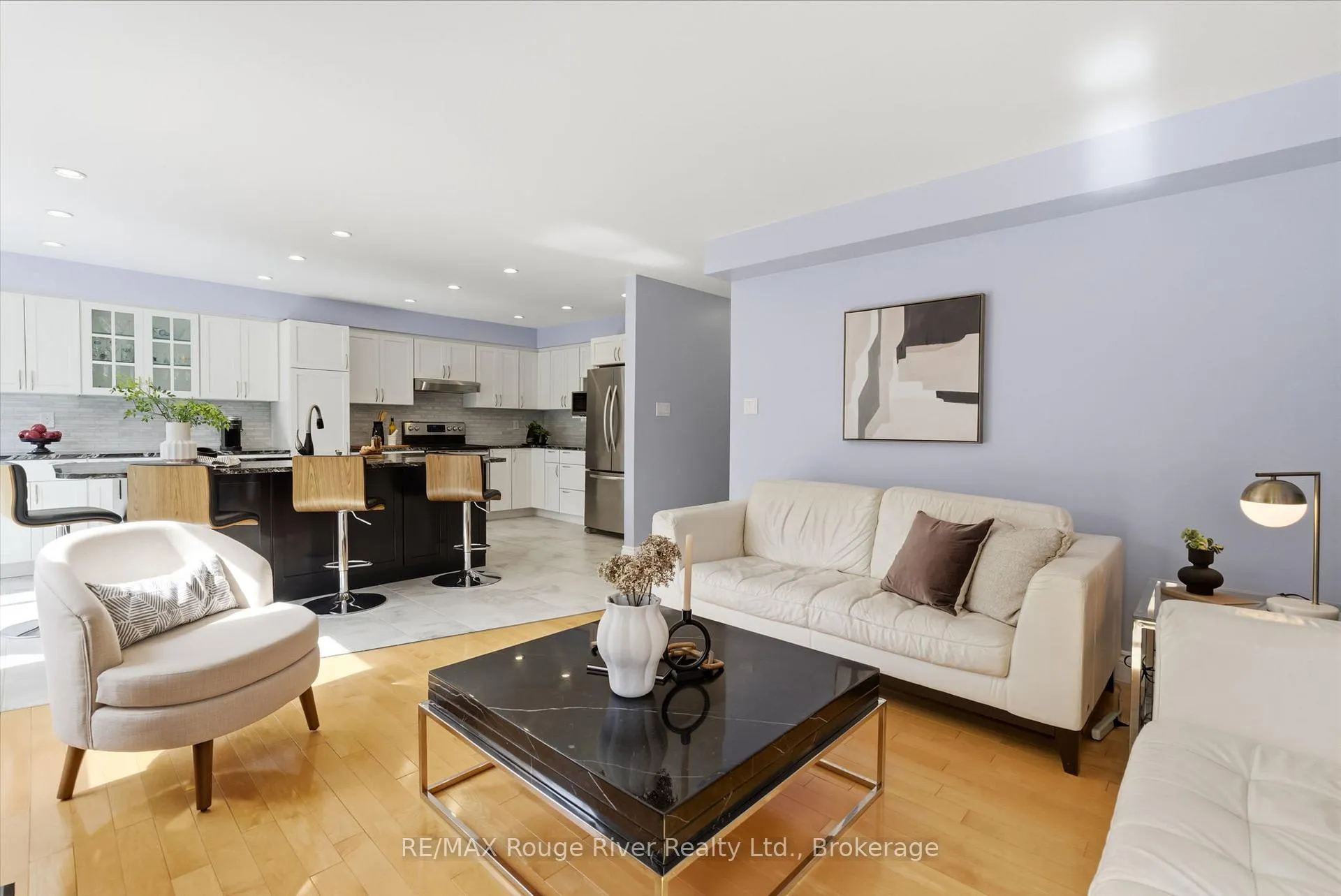 Photo 13 of 46 Wetherburn Drive, Whitby, Williamsburg — HOMEH