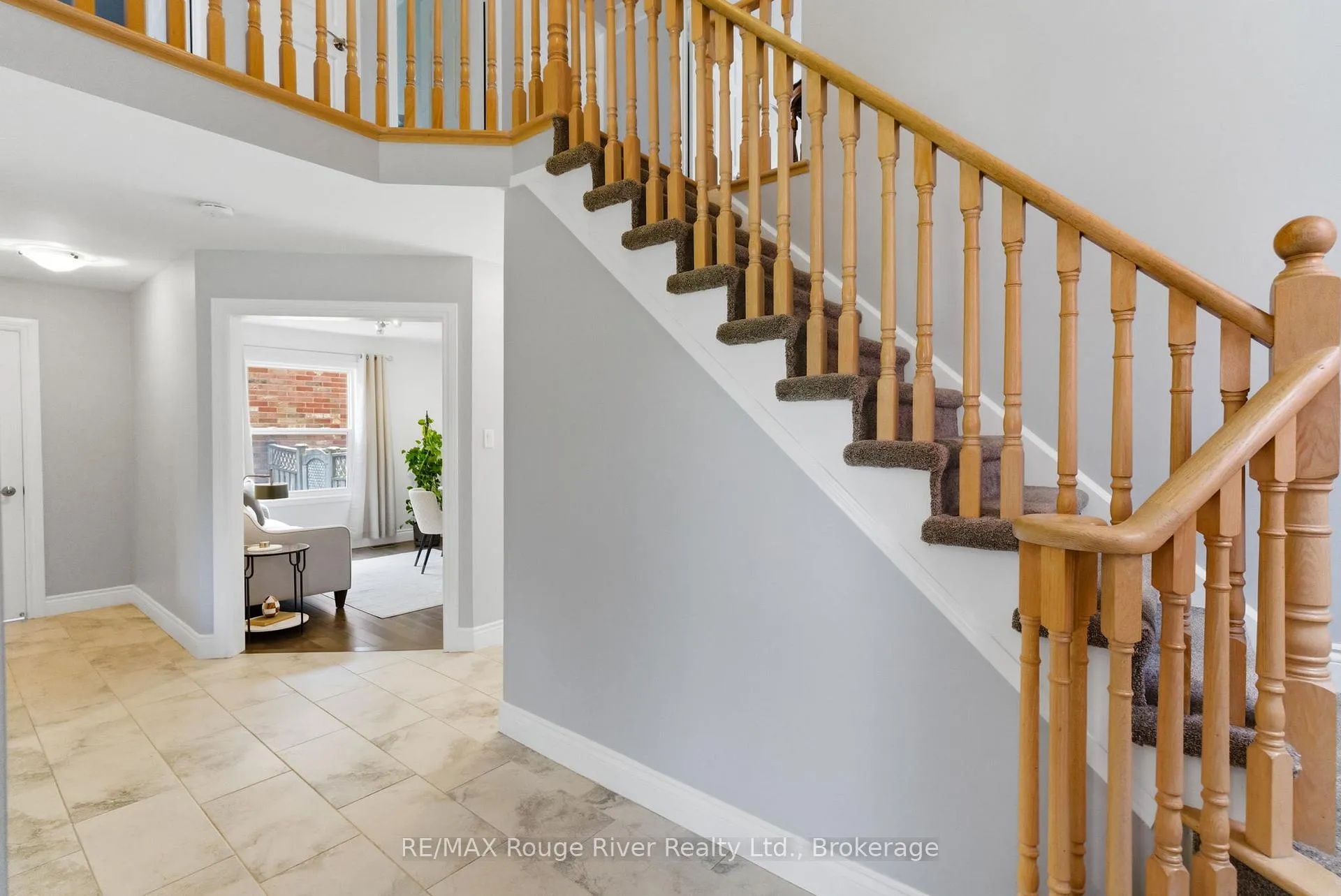 Photo 23 of 46 Wetherburn Drive, Whitby, Williamsburg — HOMEH