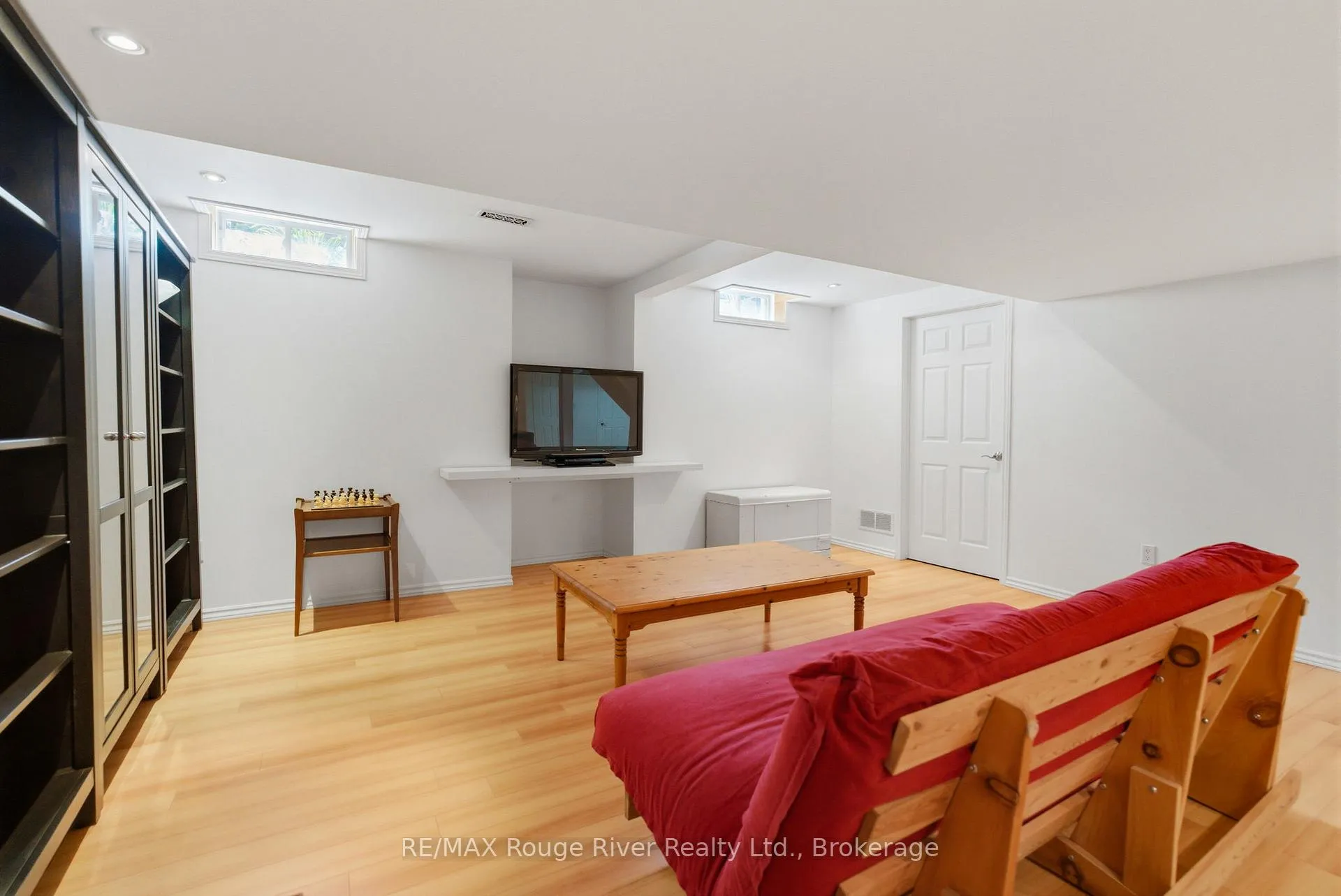 Photo 41 of 46 Wetherburn Drive, Whitby, Williamsburg — HOMEH