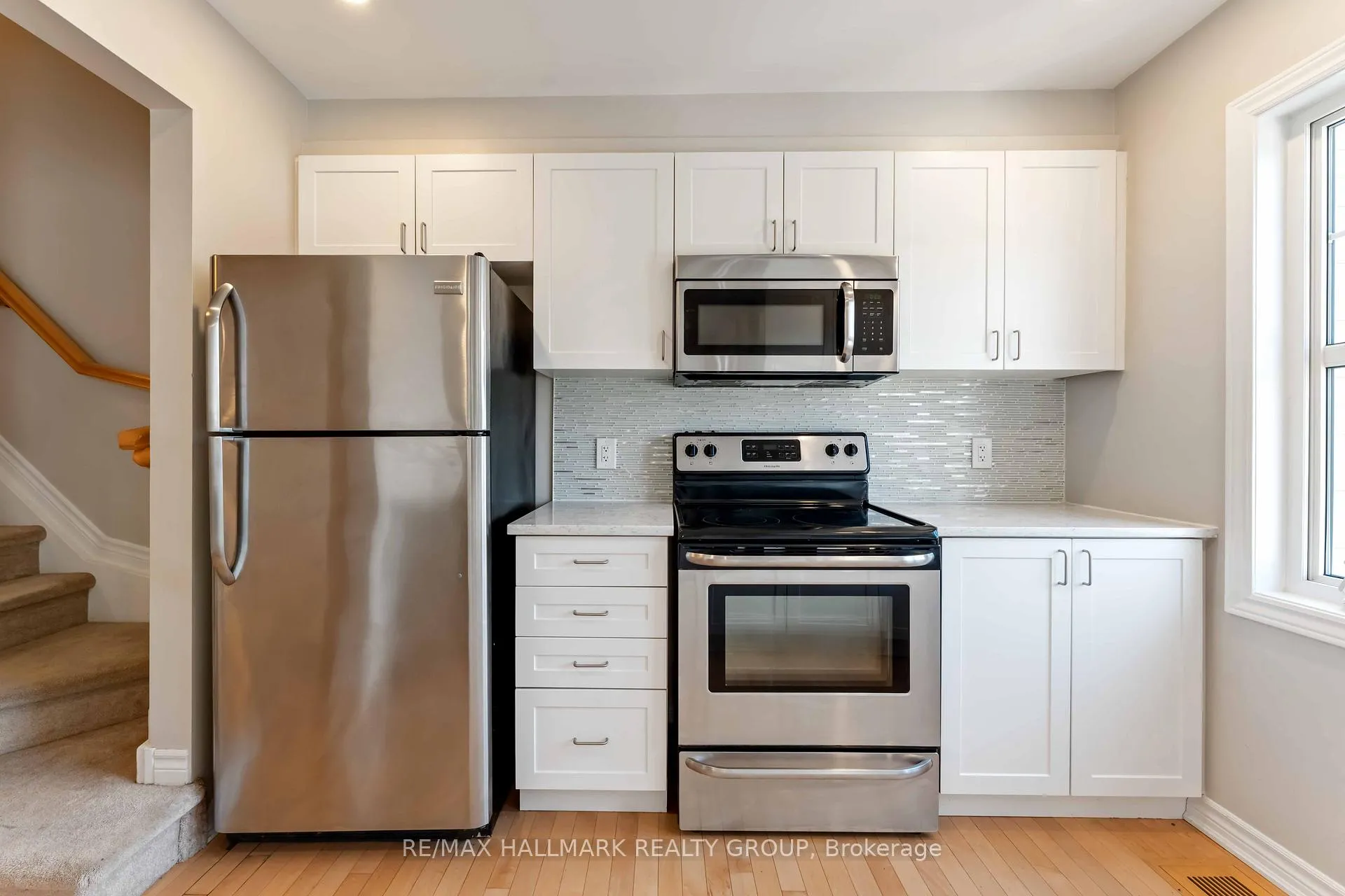Photo 4 of 191 Soleil Avenue, Ottawa, Notting Hill/Summerside — HOMEH