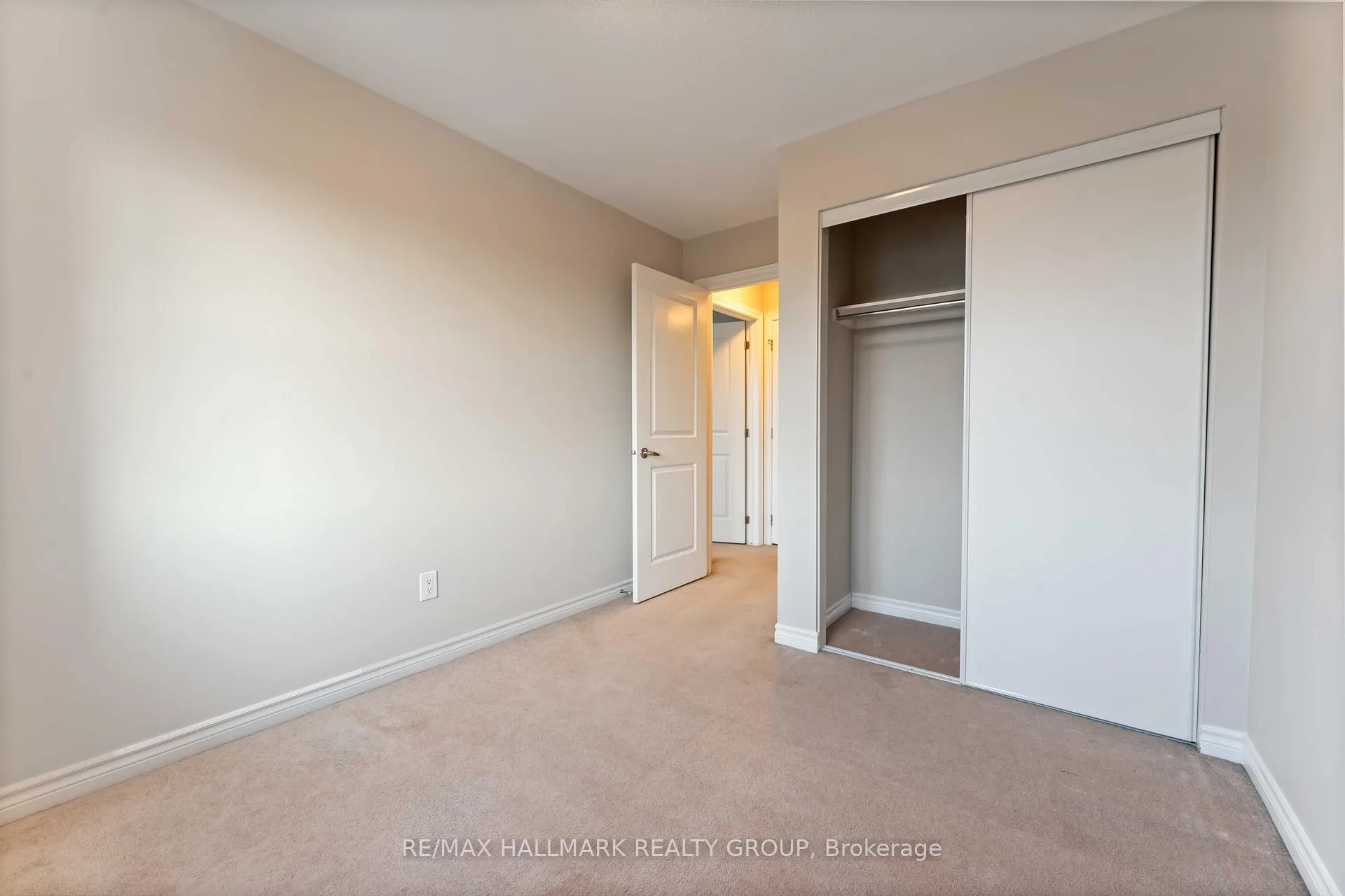 Photo 19 of 191 Soleil Avenue, Ottawa, Notting Hill/Summerside — HOMEH
