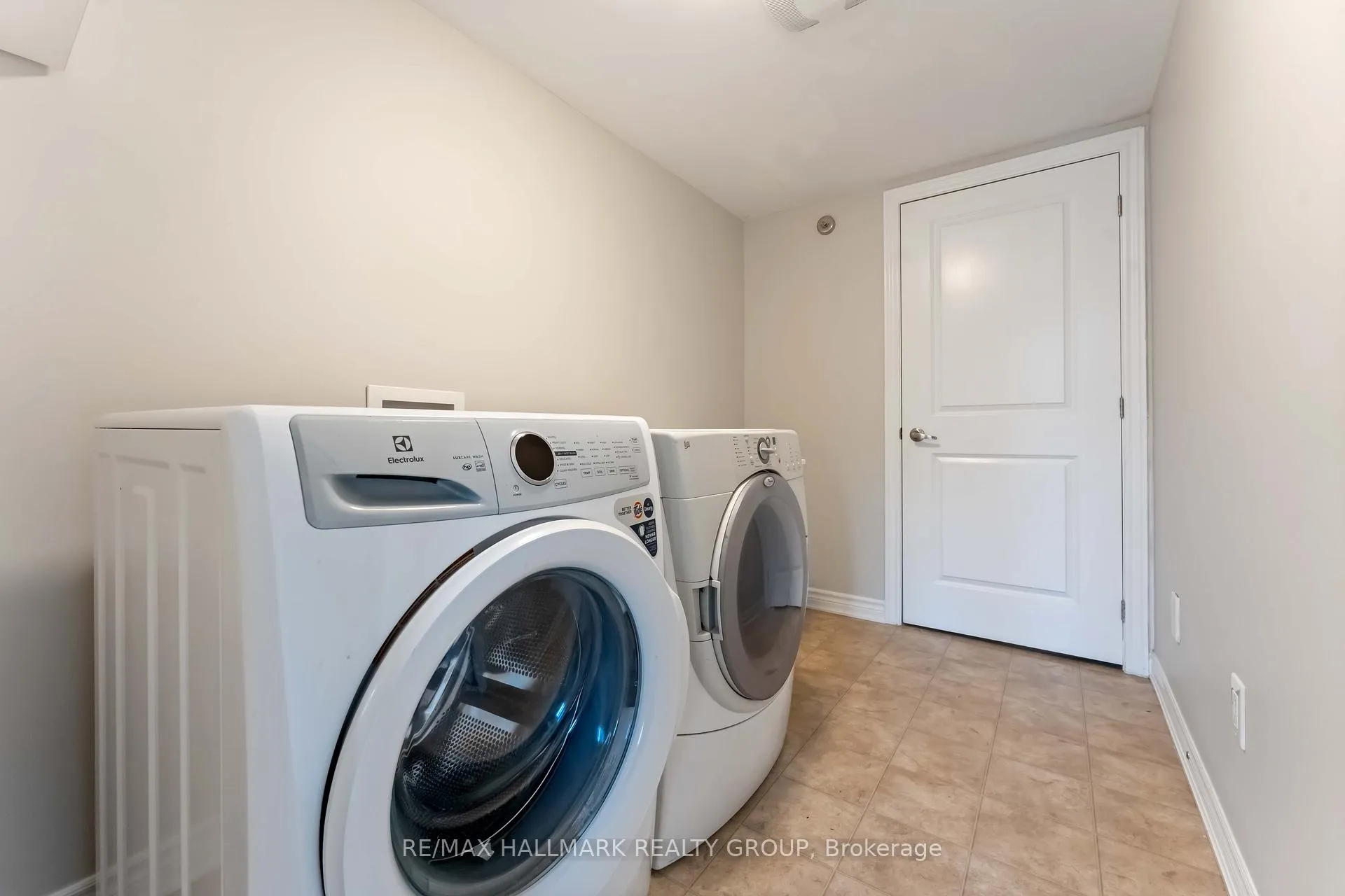 Photo 24 of 191 Soleil Avenue, Ottawa, Notting Hill/Summerside — HOMEH