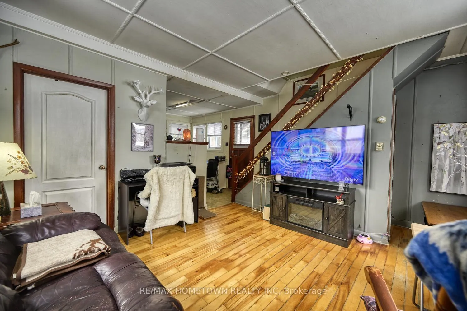 Photo 46 of 61 Pearl Street E, Brockville — HOMEH