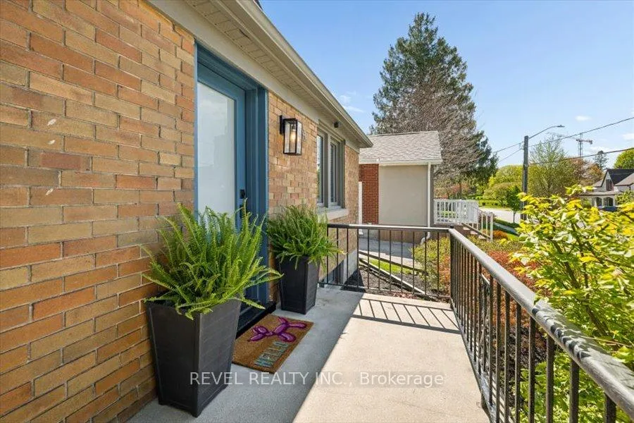 Photo 7 of 256 Bowman Street, Waterloo — HOMEH