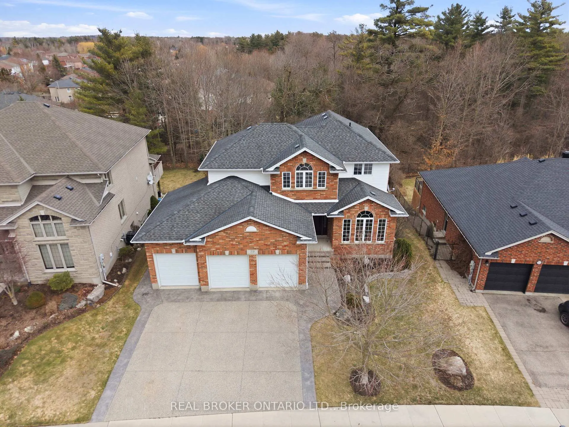 Photo 2 of 20 Cottonwood Crescent, Cambridge, Fiddlesticks — HOMEH
