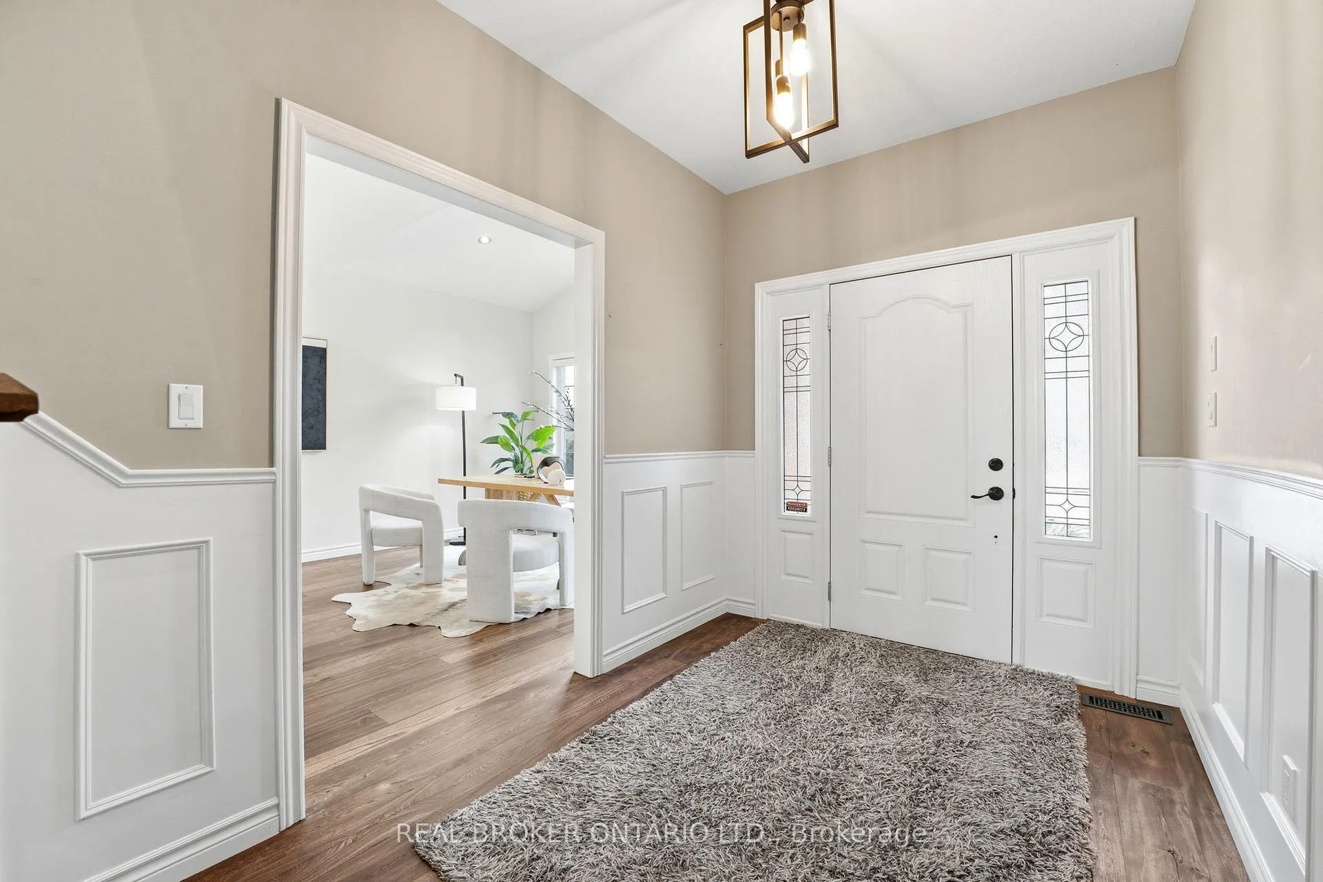 Photo 4 of 20 Cottonwood Crescent, Cambridge, Fiddlesticks — HOMEH